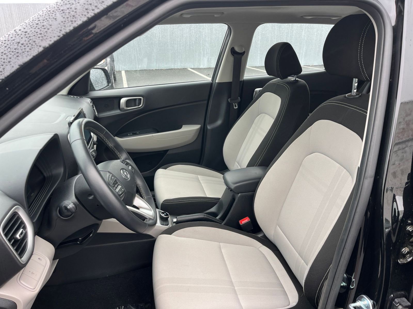 Thumbnail: 2025 Hyundai Venue - 35