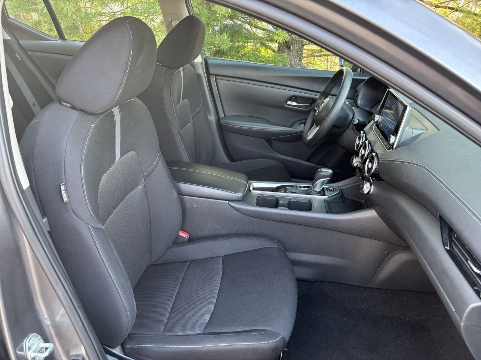 2023 Nissan Sentra SV 27