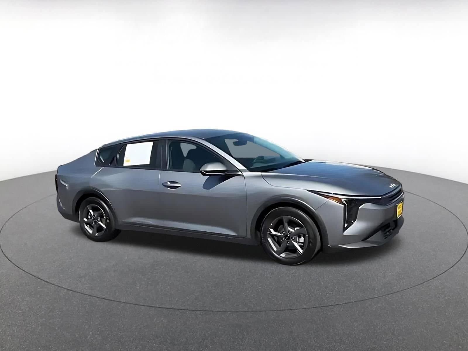 Thumbnail: 2025 Kia K4 - 2