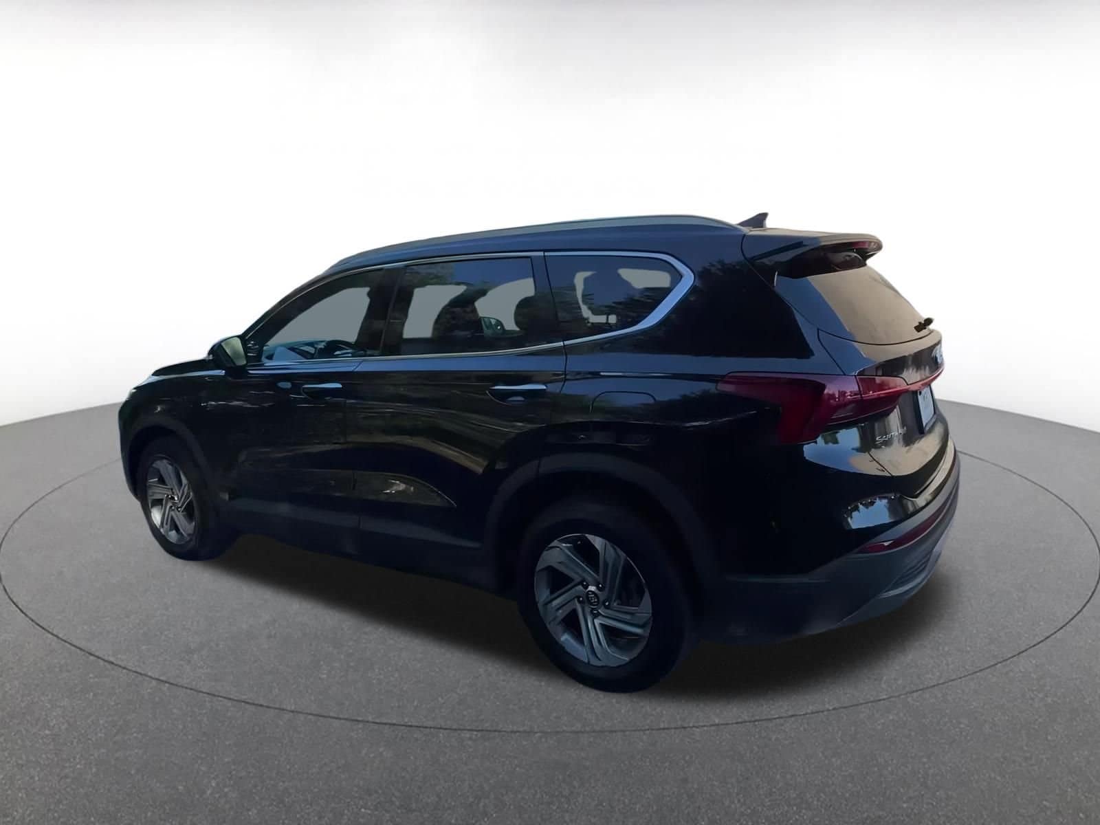 Thumbnail: 2023 Hyundai Santa Fe - 8