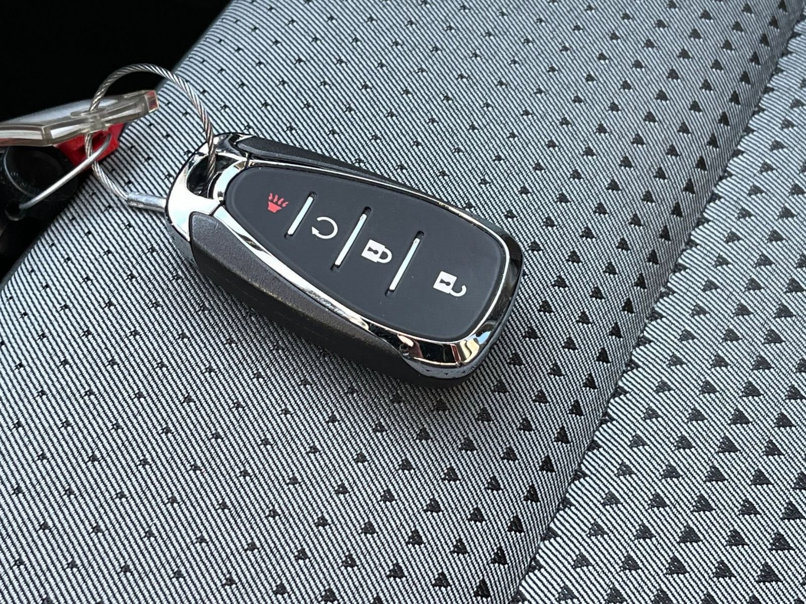 Thumbnail: 2025 Chevrolet Trax - 22