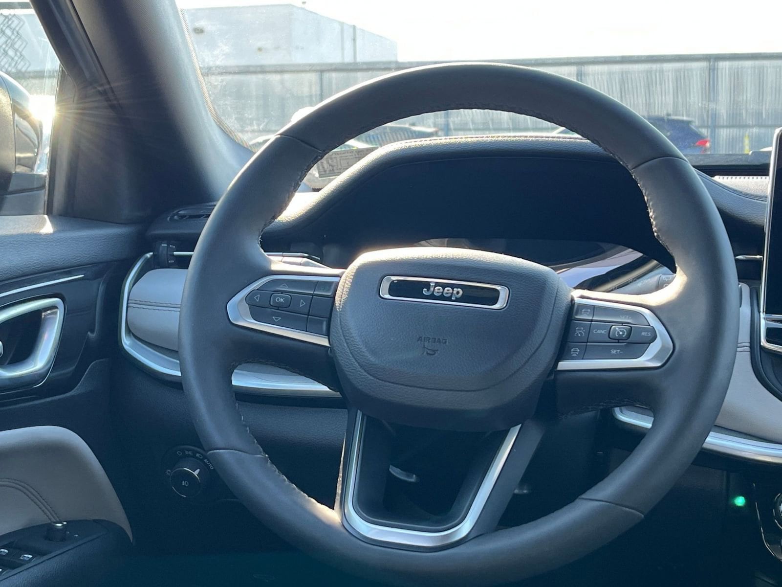 Thumbnail: 2025 Jeep Compass - 28