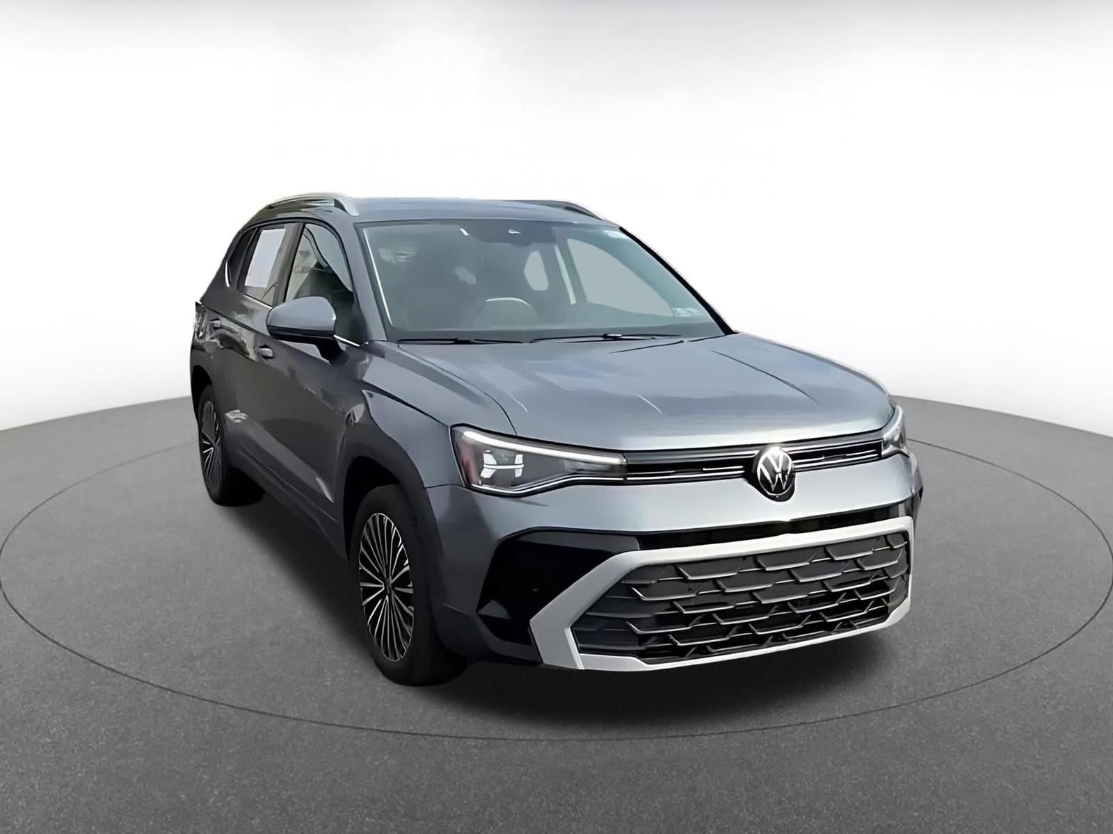 Thumbnail: 2025 Volkswagen Taos - 2