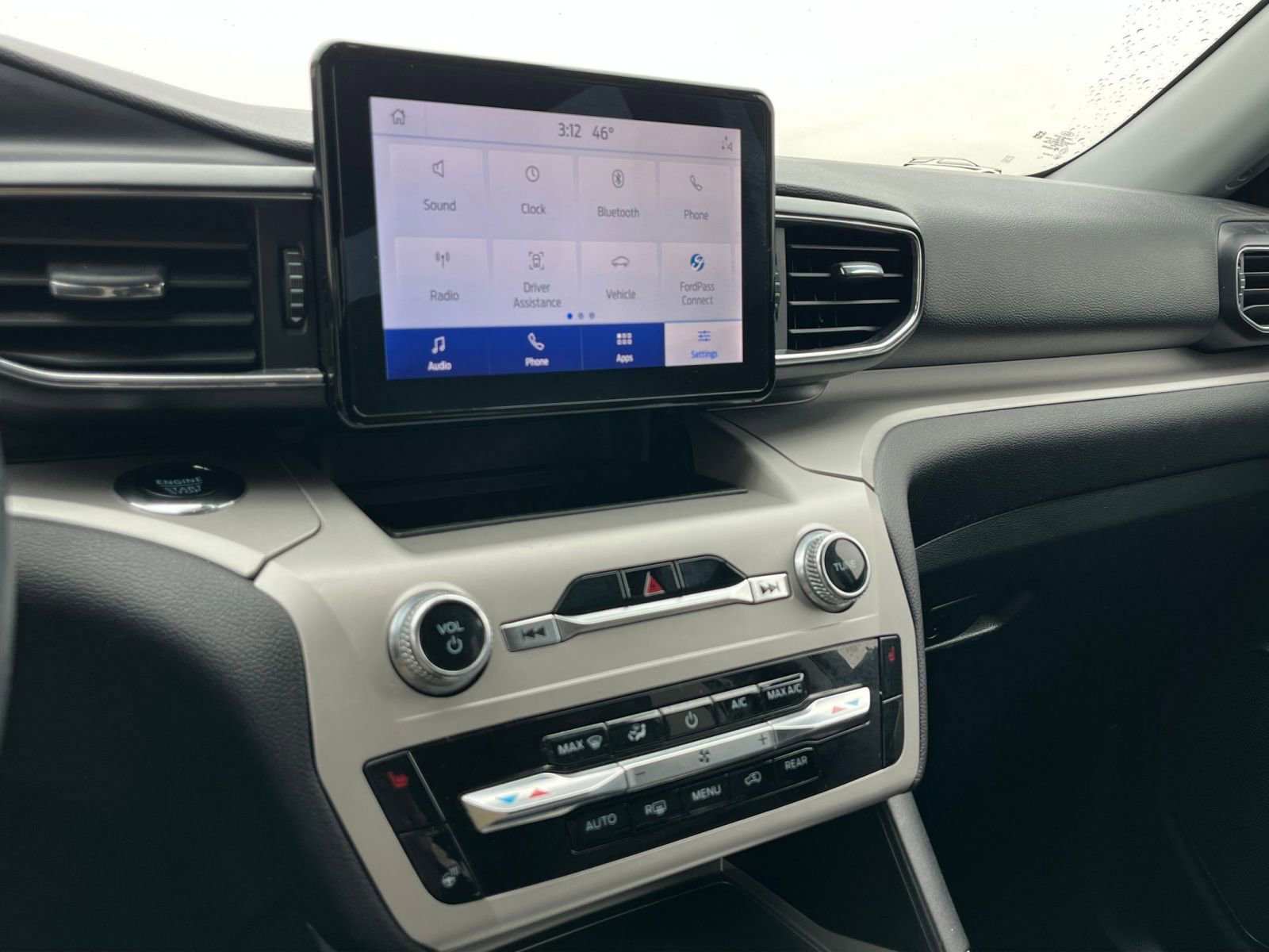 Thumbnail: 2024 Ford Explorer - 20