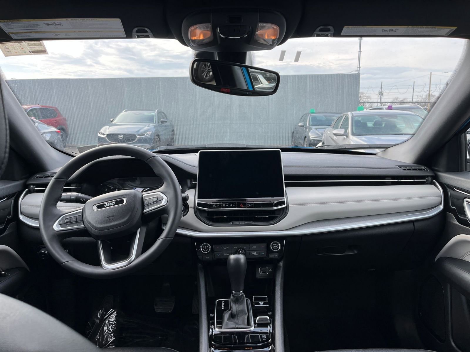 Thumbnail: 2025 Jeep Compass - 34