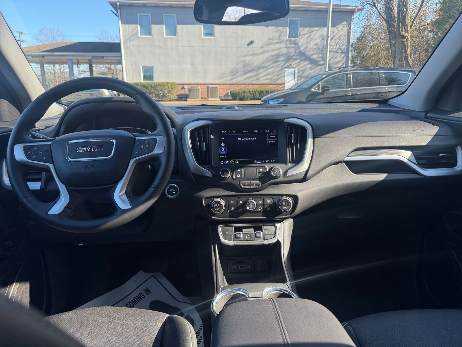 2024 GMC Terrain SLT 18