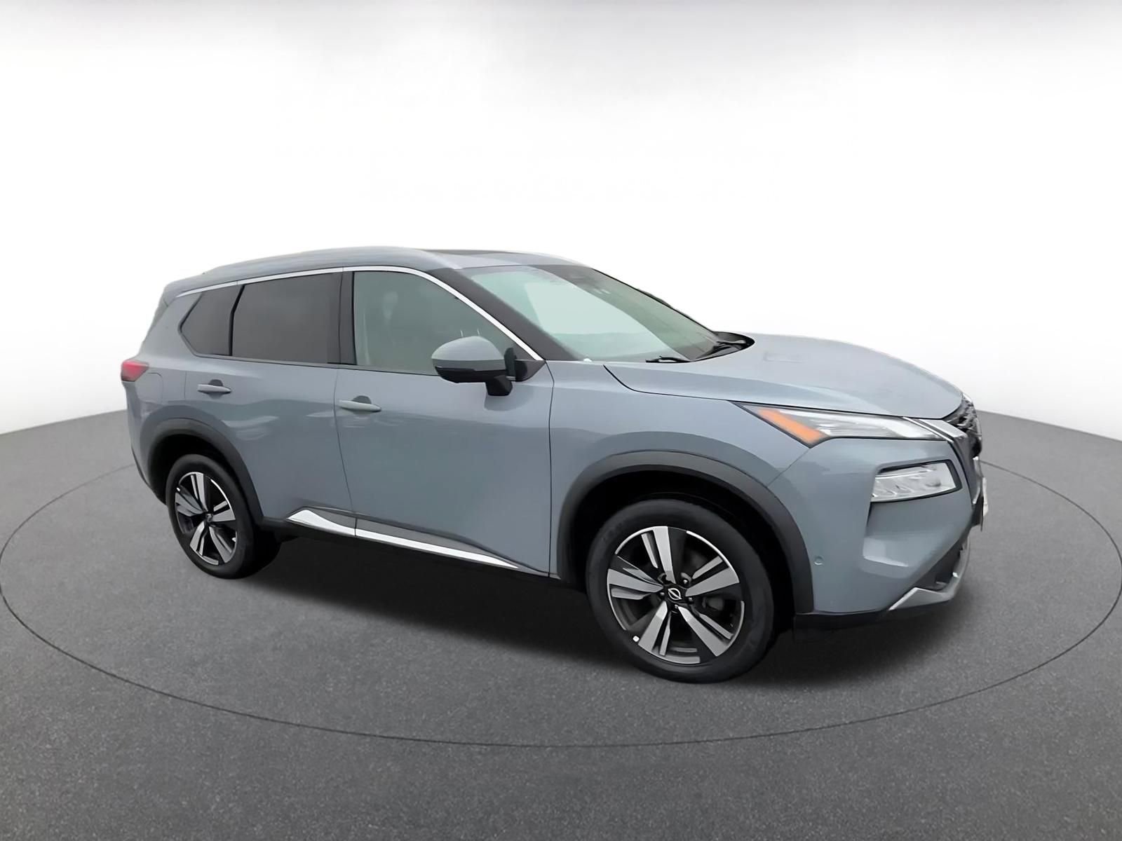 Thumbnail: 2023 Nissan Rogue - 2