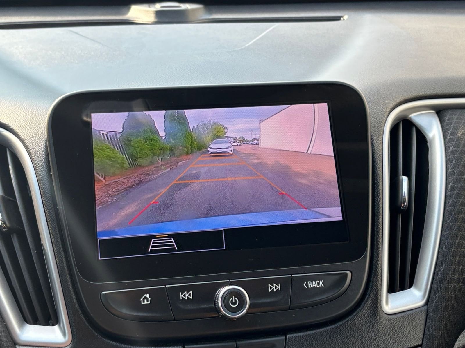 2024 Chevrolet Malibu LT 17