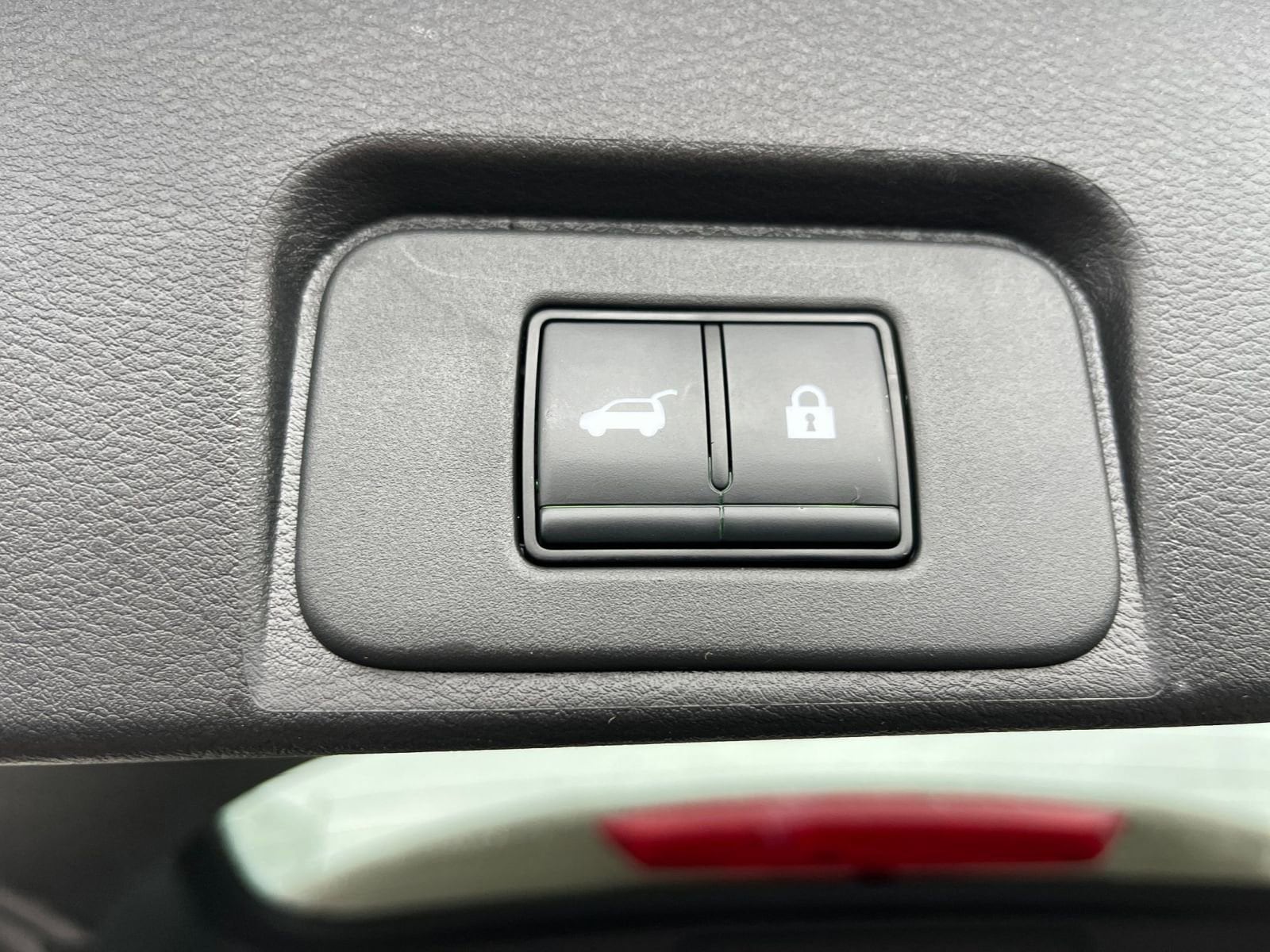 Thumbnail: 2025 Nissan Rogue - 23