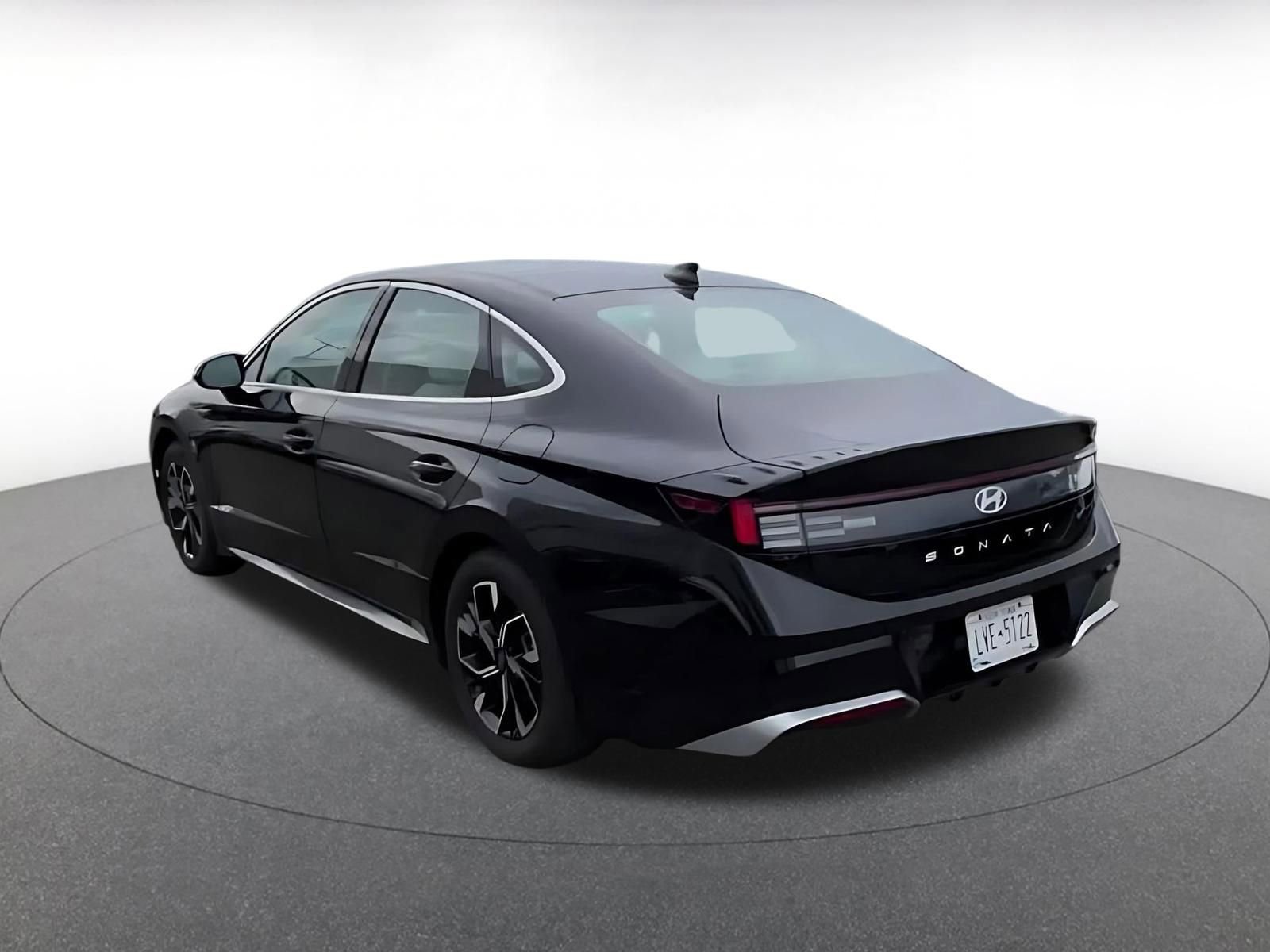 Thumbnail: 2025 Hyundai Sonata - 12