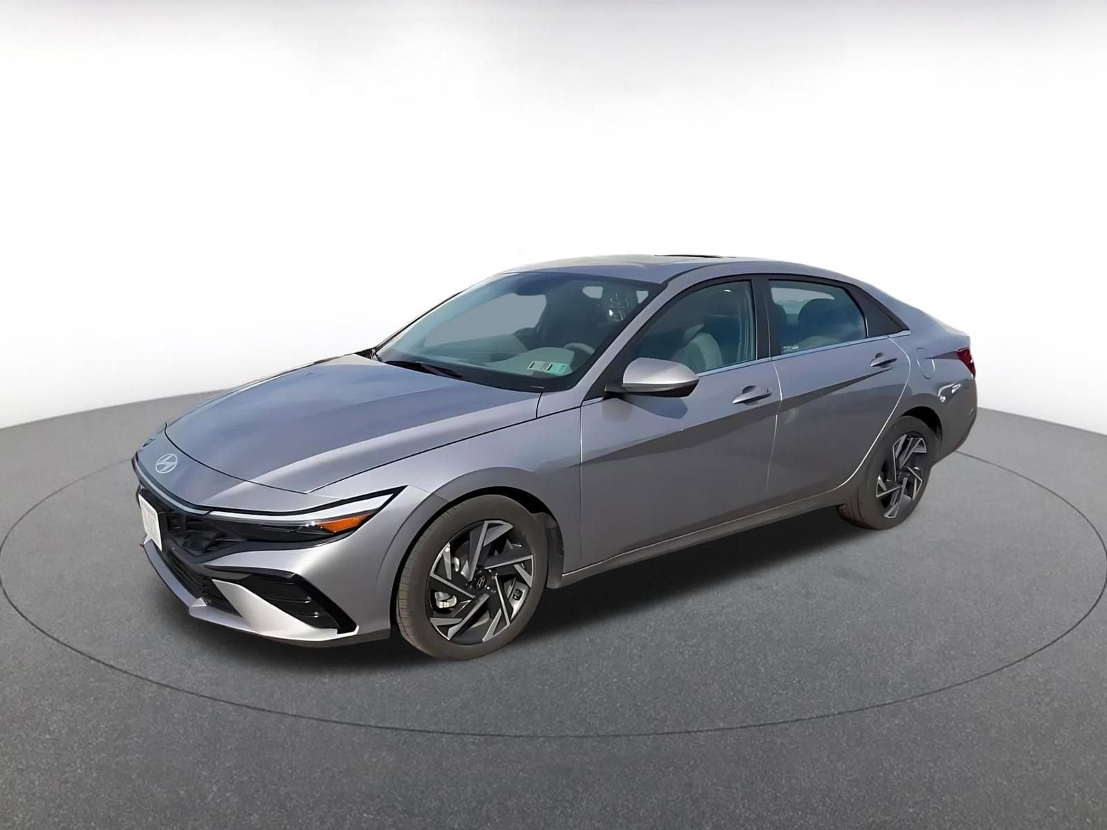 Thumbnail: 2025 Hyundai Elantra - 8