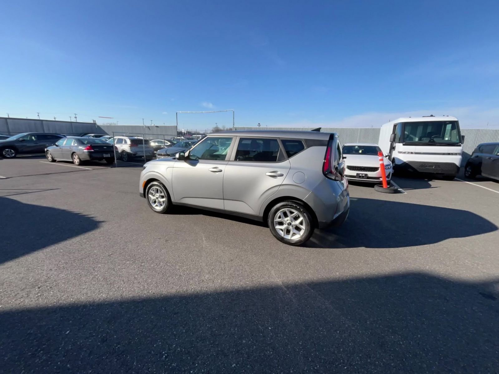 Thumbnail: 2025 Kia Soul - 16