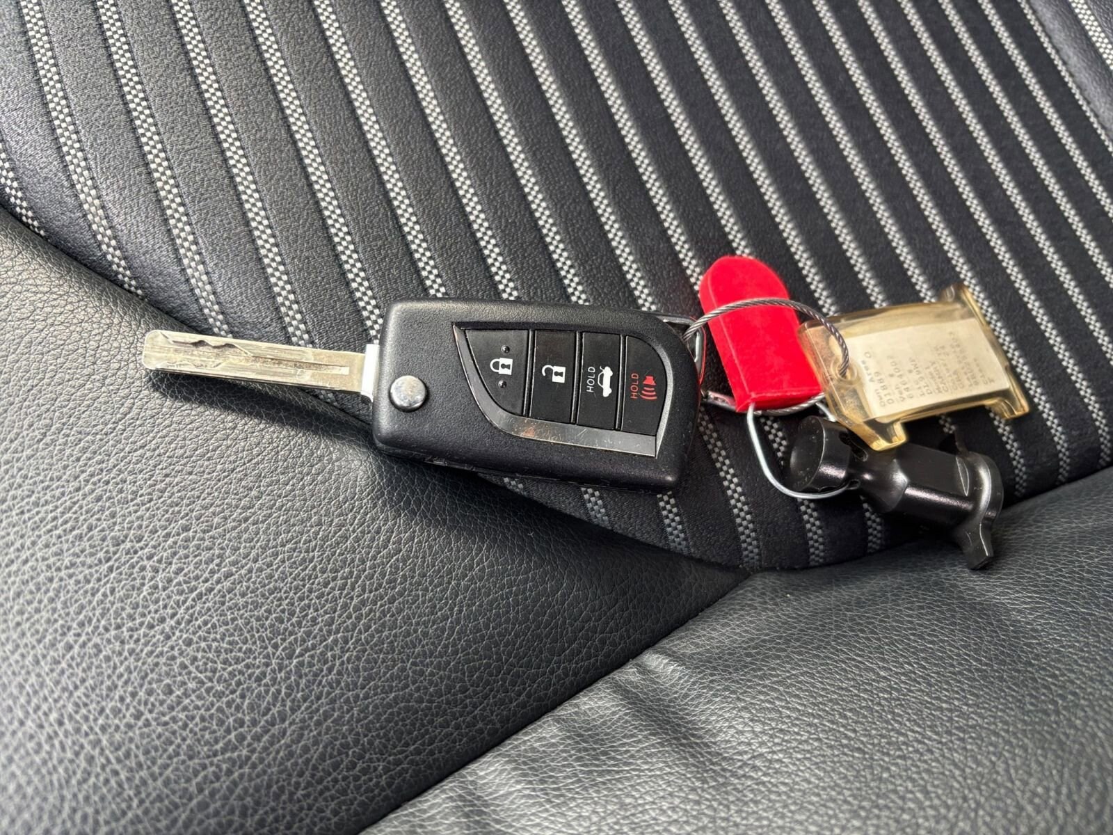 Thumbnail: 2024 Toyota Camry - 22