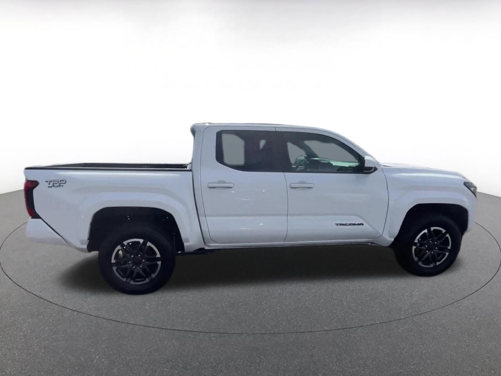Thumbnail: 2024 Toyota Tacoma - 16
