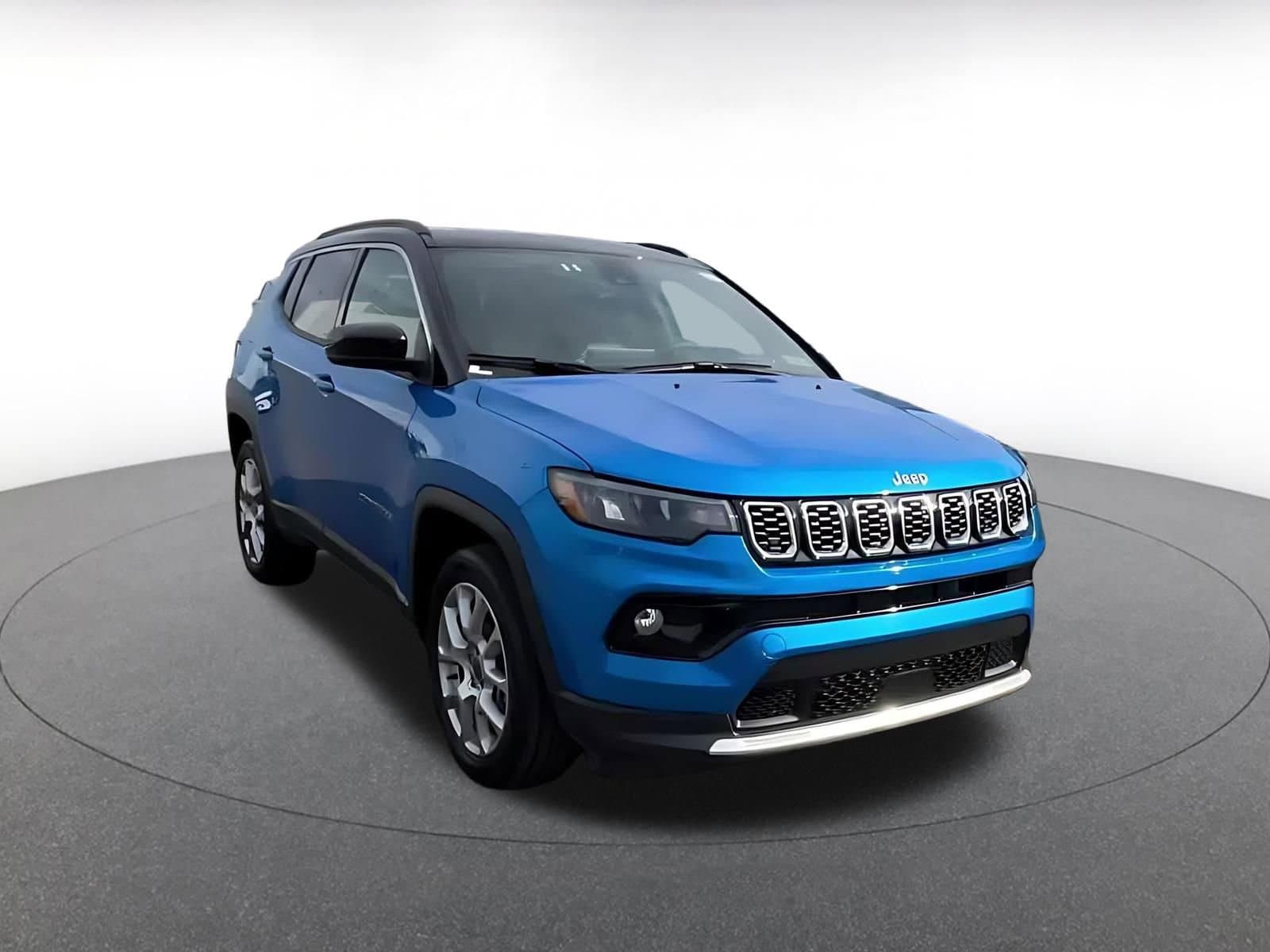 Thumbnail: 2025 Jeep Compass - 3