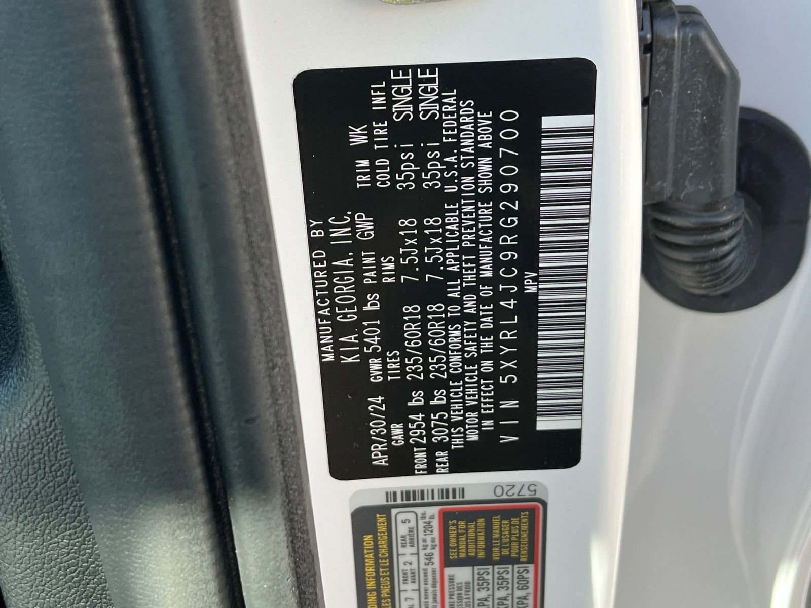 Thumbnail: 2024 Kia Sorento - 30