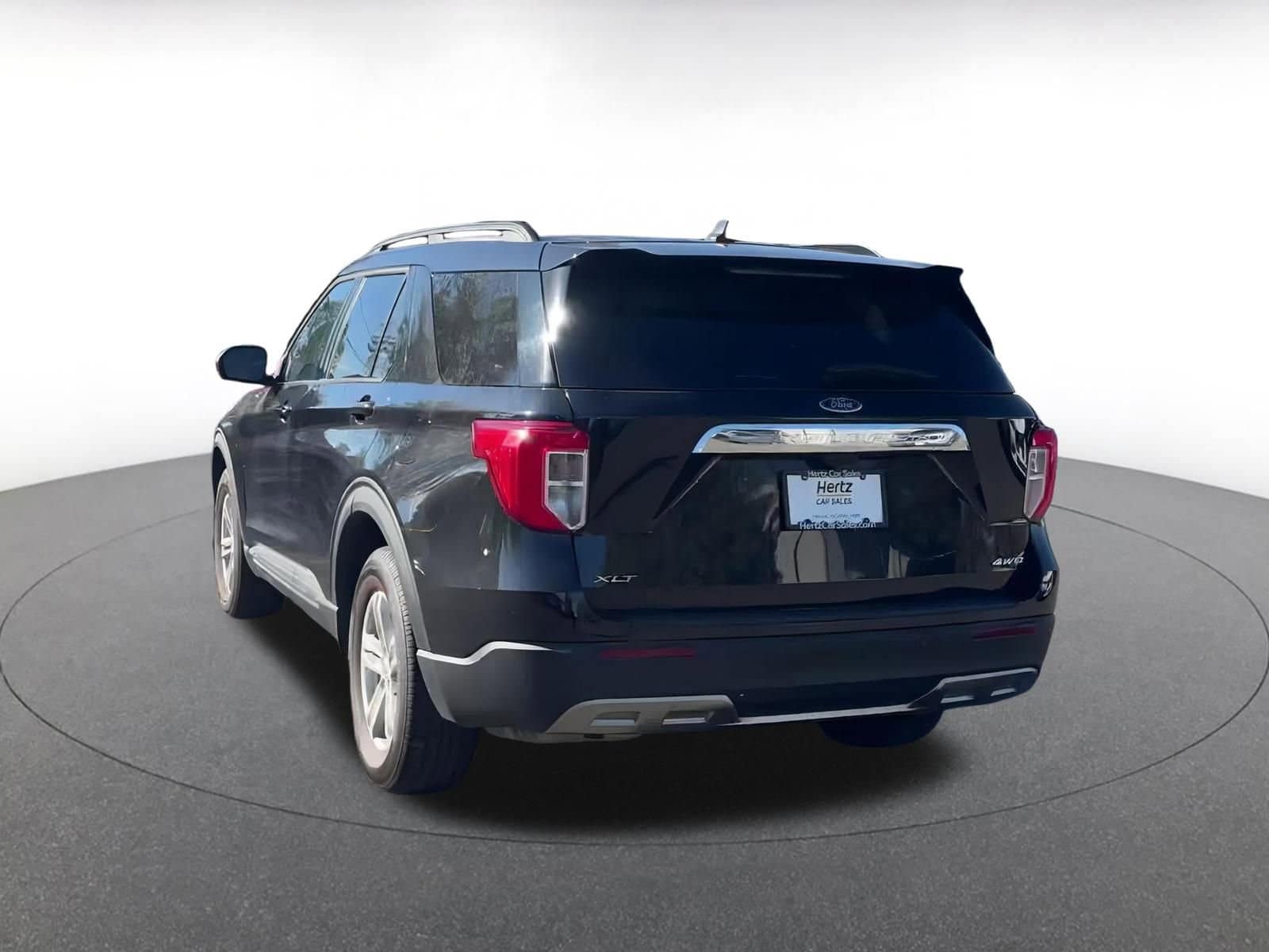 Thumbnail: 2023 Ford Explorer - 11