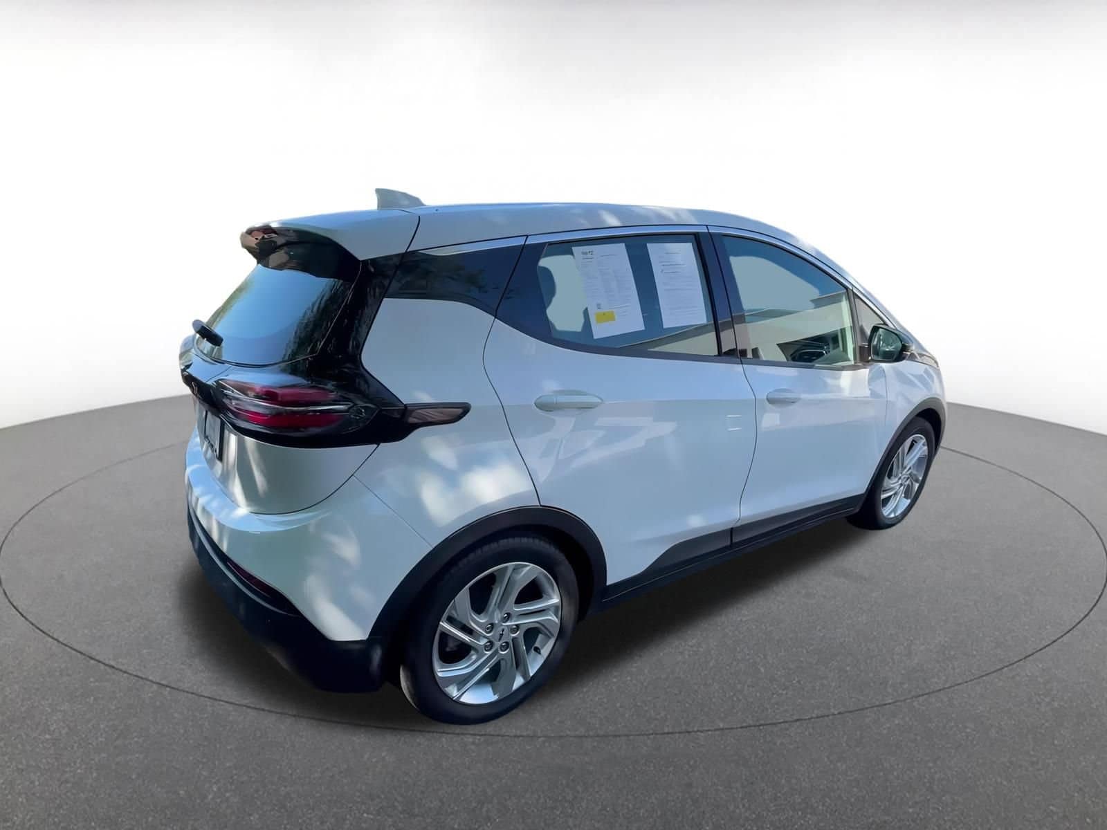 Thumbnail: 2023 Chevrolet Bolt EV - 15