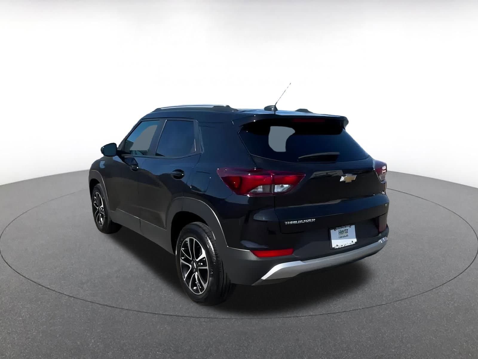 Thumbnail: 2025 Chevrolet TrailBlazer - 11