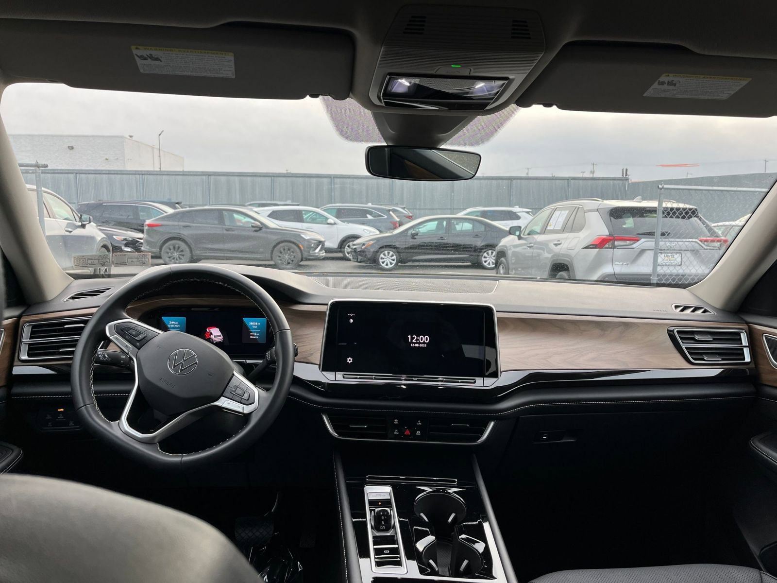 Thumbnail: 2025 Volkswagen Atlas - 33