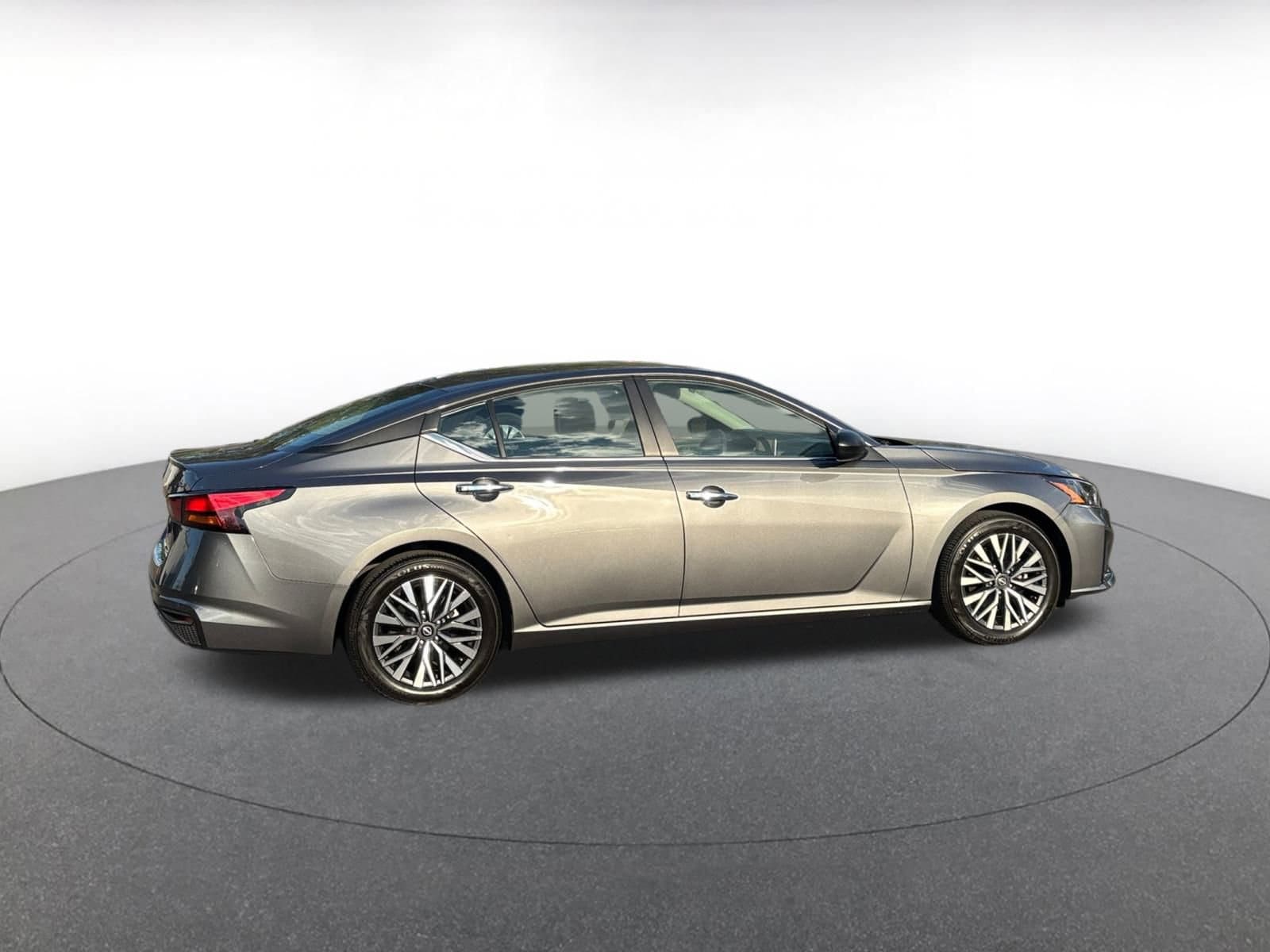 Thumbnail: 2024 Nissan Altima - 12