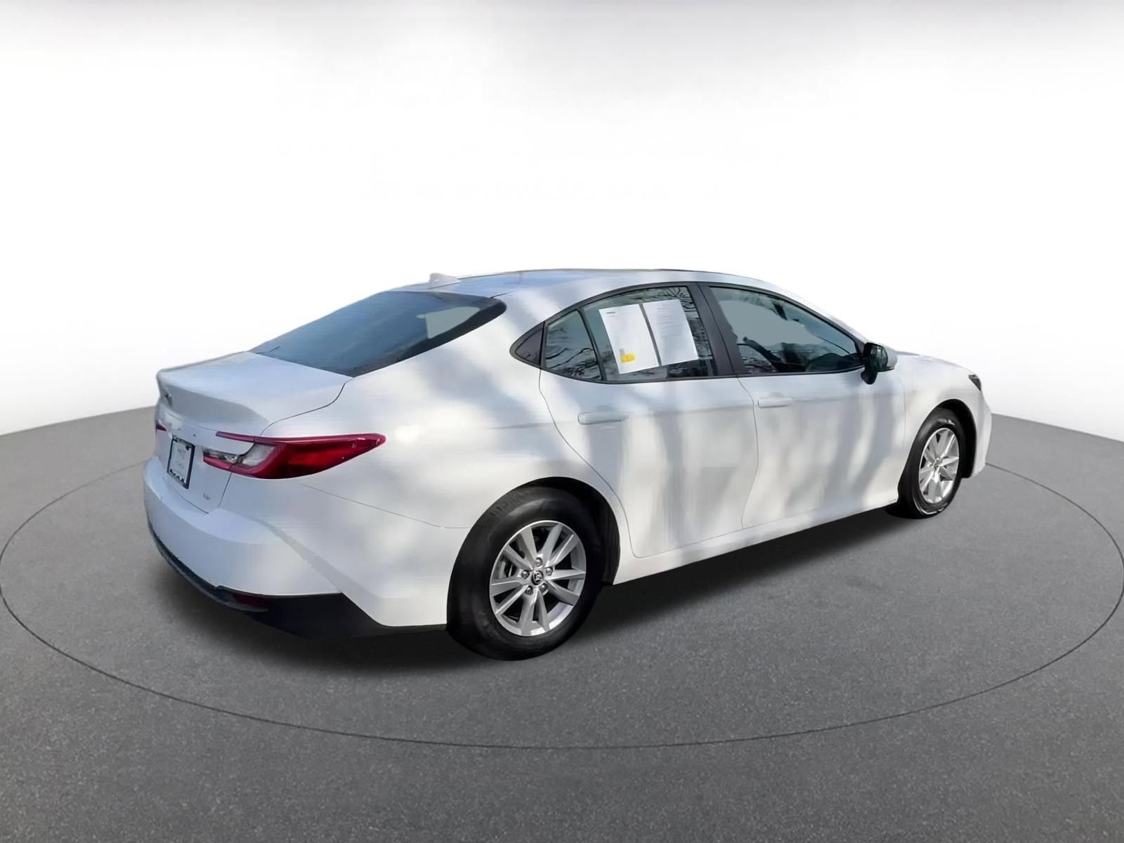 Thumbnail: 2025 Toyota Camry - 15