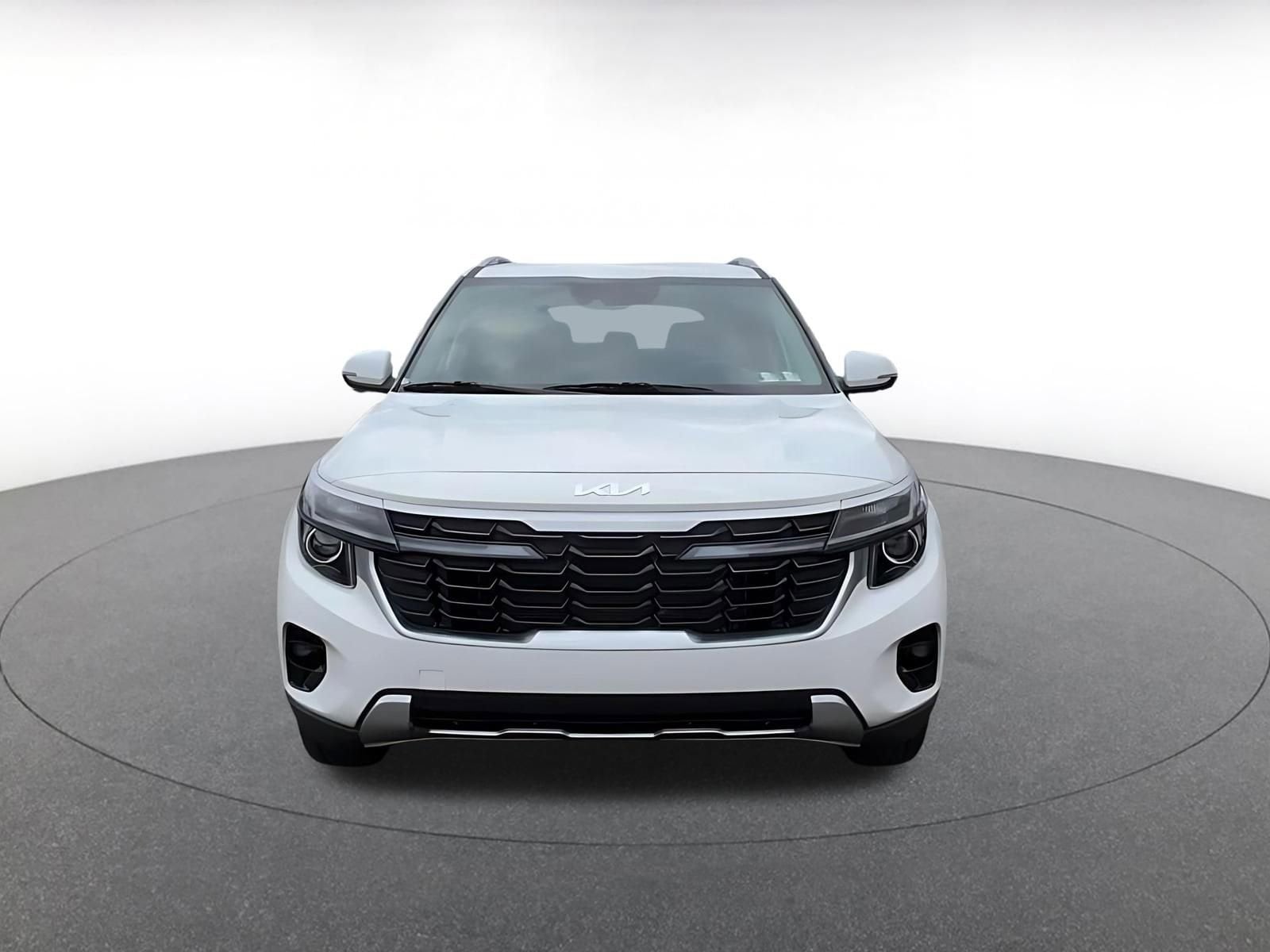 Thumbnail: 2025 Kia Seltos - 4