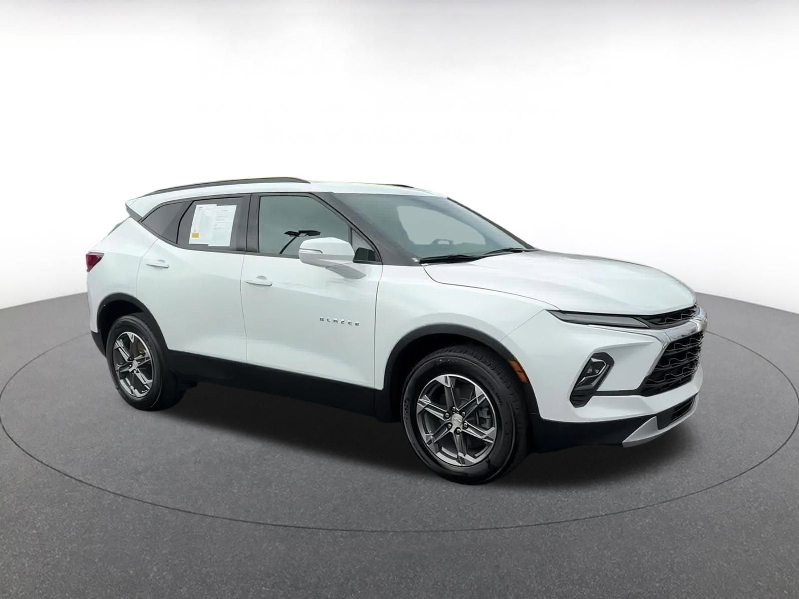 2024 Chevrolet Blazer  2