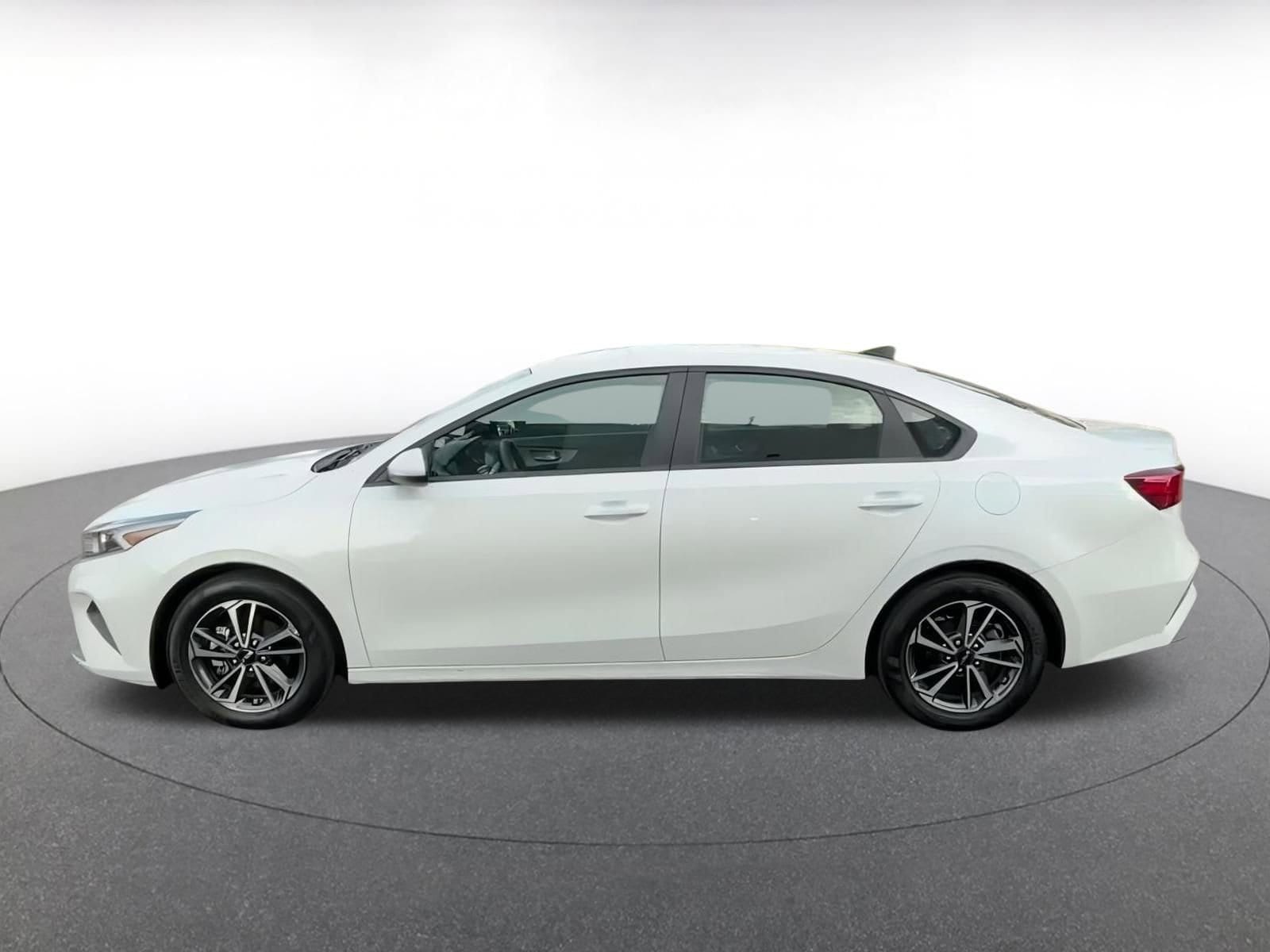 2024 Kia Forte LXS 7