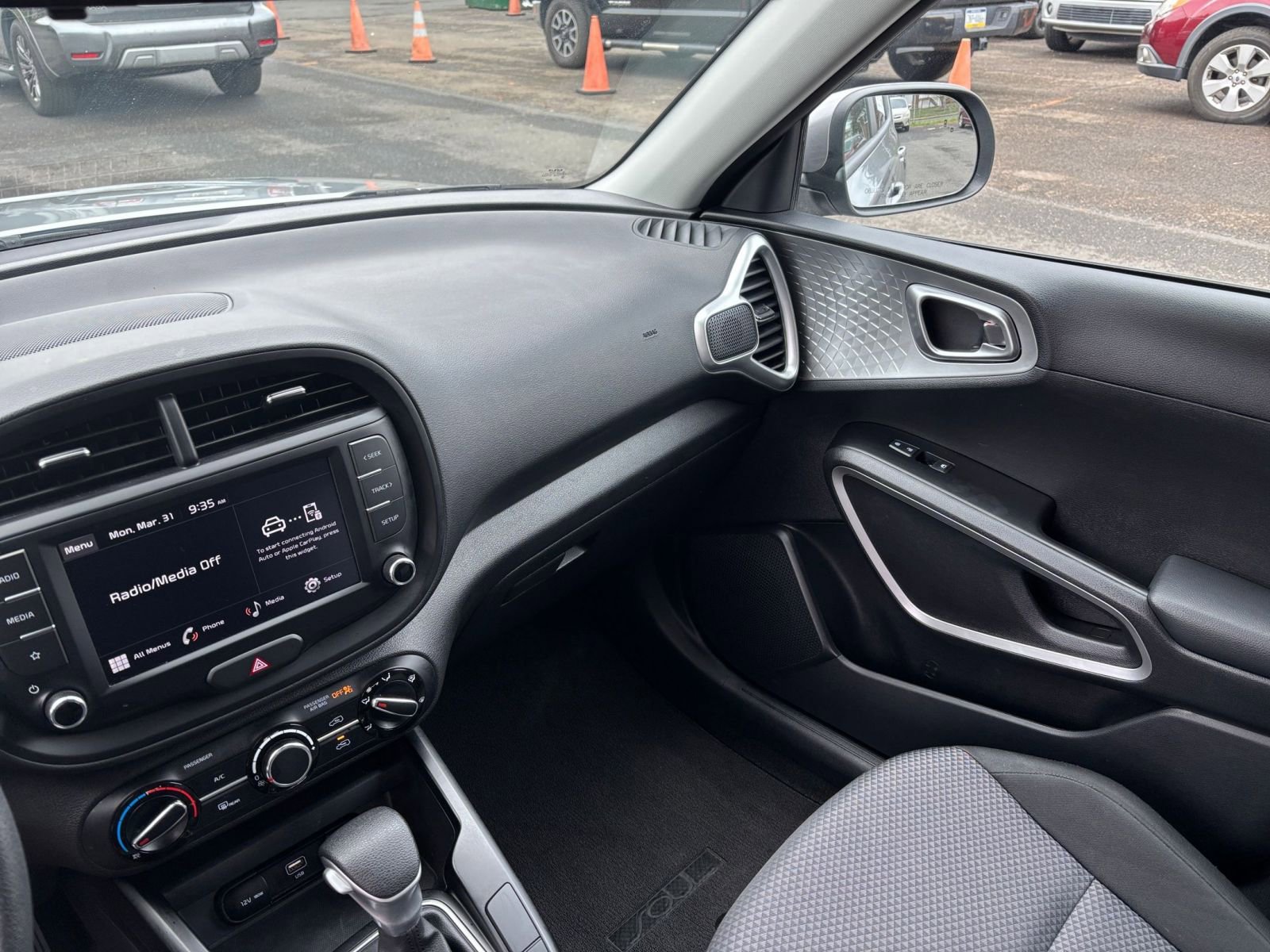 2024 Kia Soul LX 35