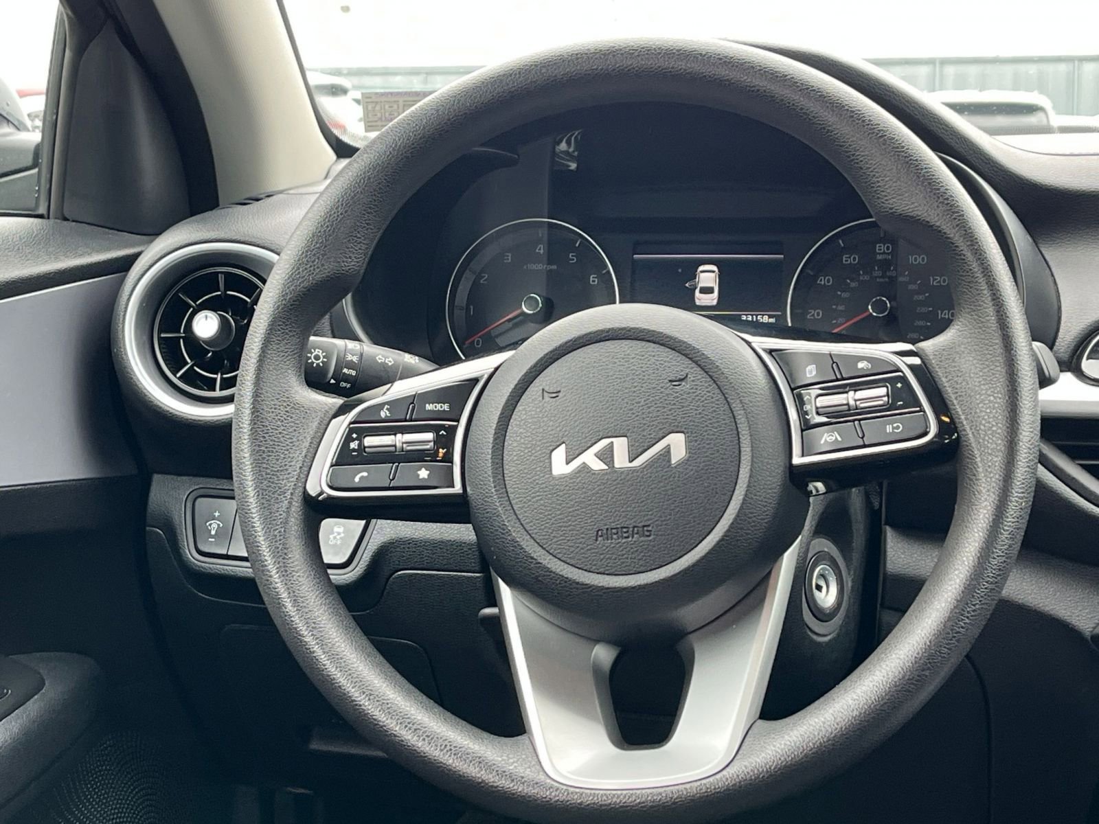 Thumbnail: 2024 Kia Forte - 25