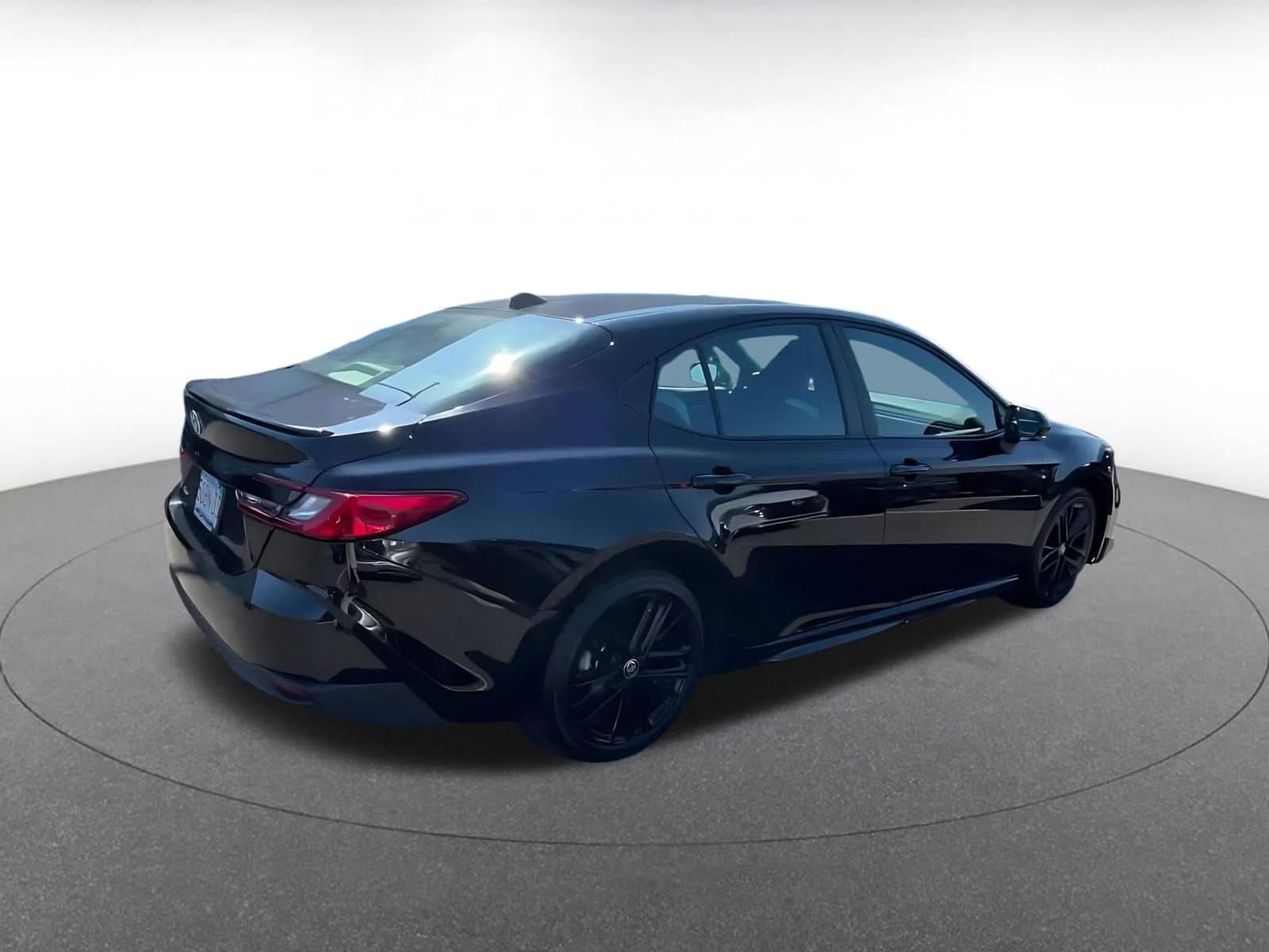 Thumbnail: 2025 Toyota Camry - 15