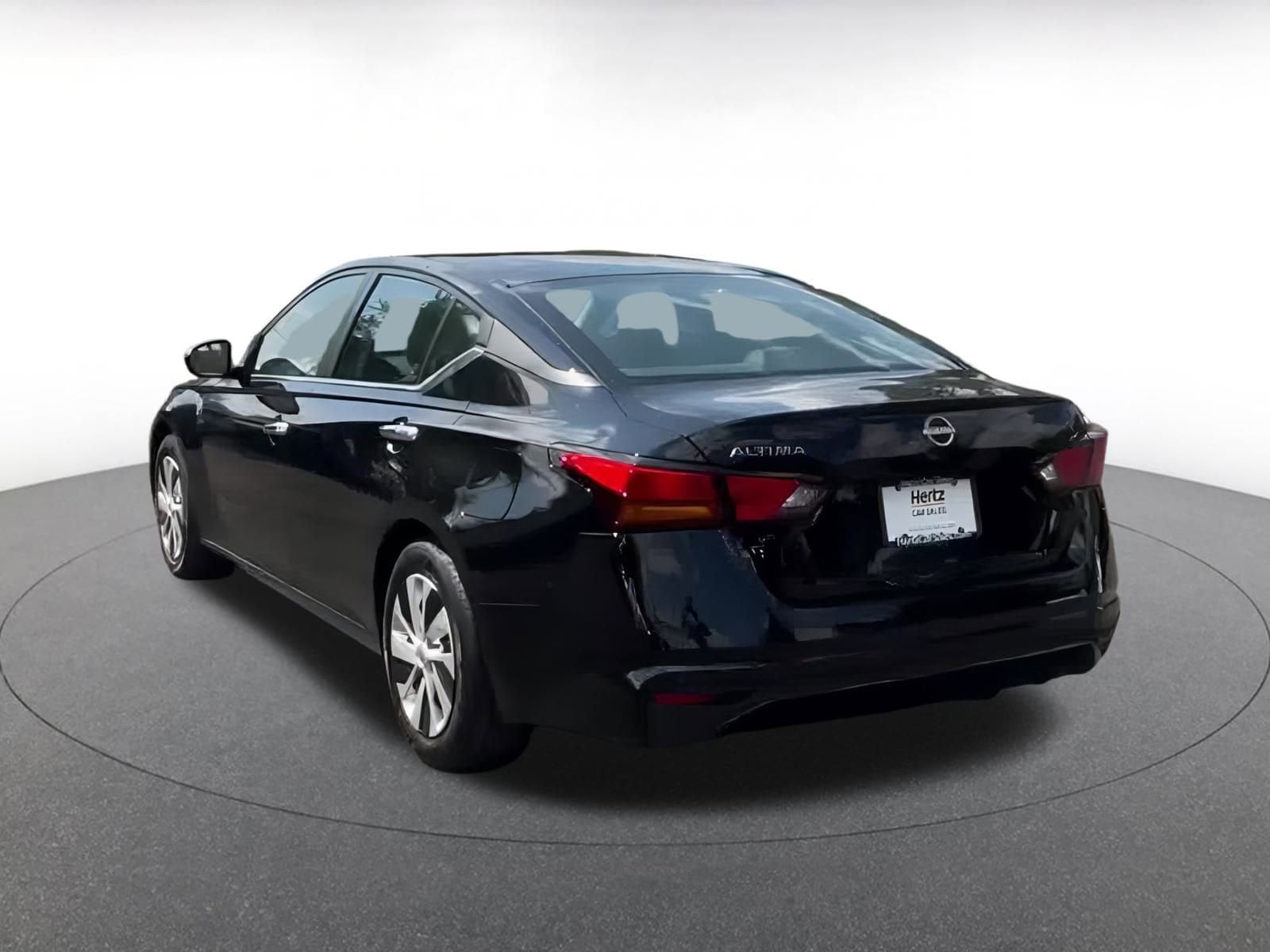 Thumbnail: 2024 Nissan Altima - 11