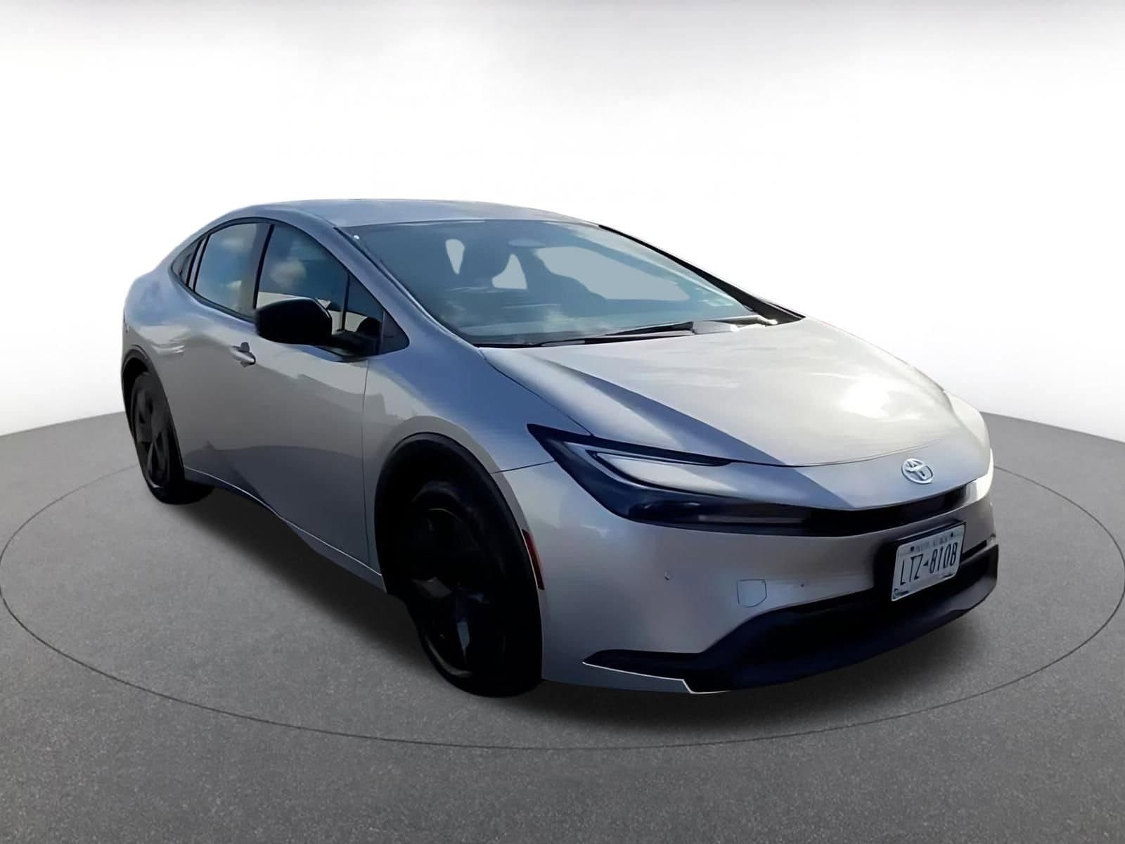 Thumbnail: 2025 Toyota Prius - 3