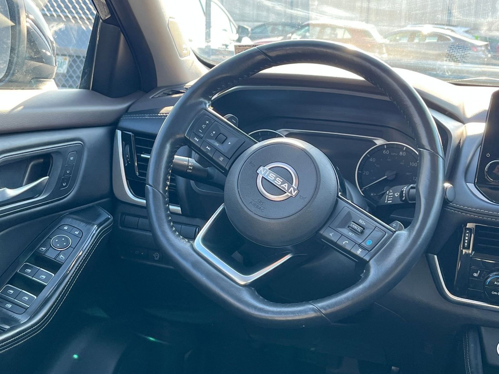 Thumbnail: 2023 Nissan Rogue - 29