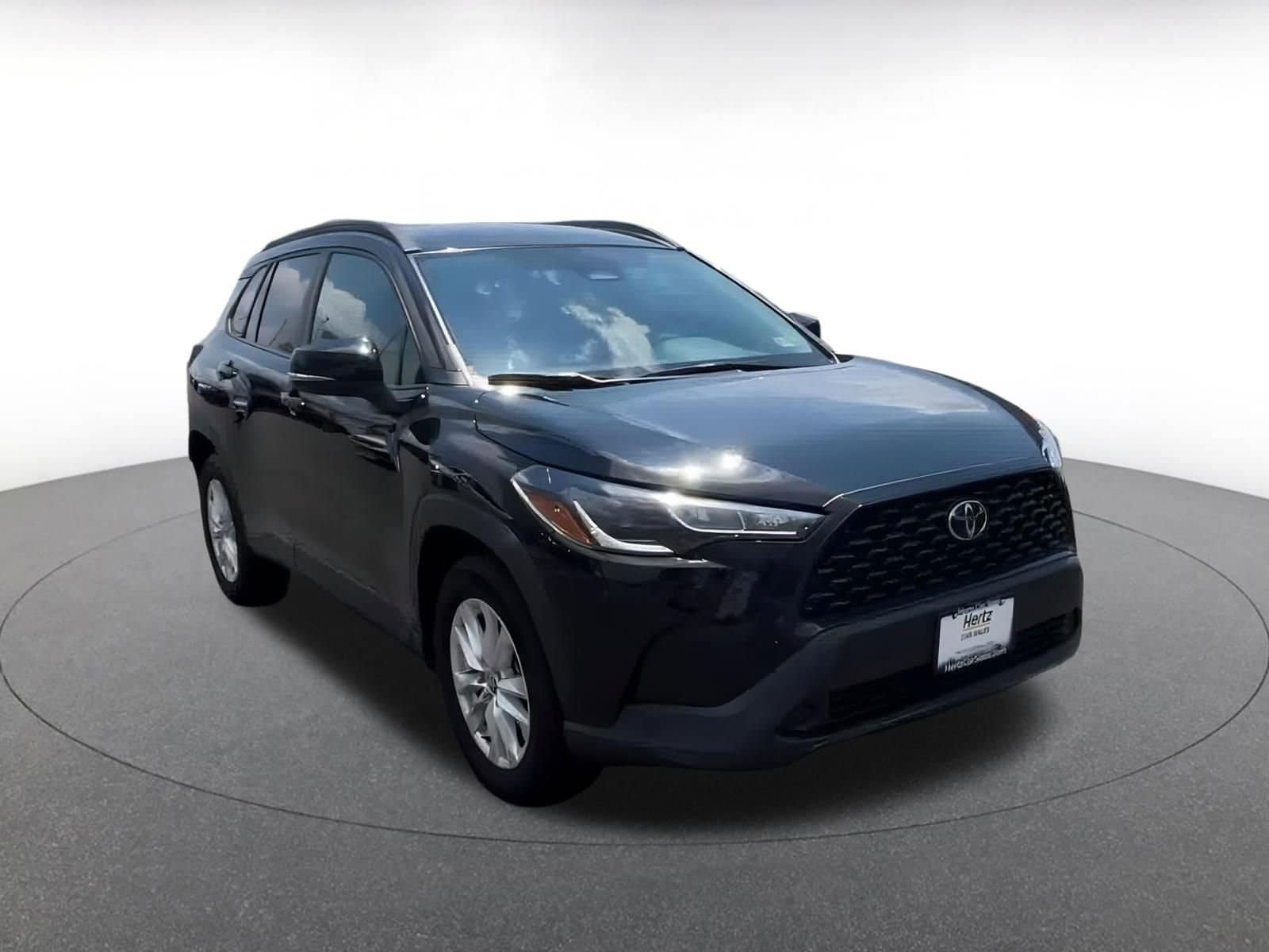 Thumbnail: 2024 Toyota Corolla Cross - 3