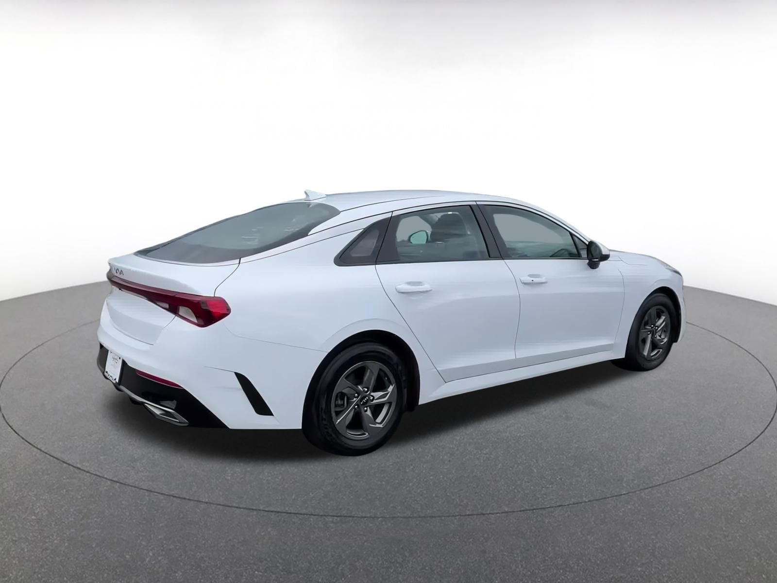 Thumbnail: 2023 Kia K5 - 15