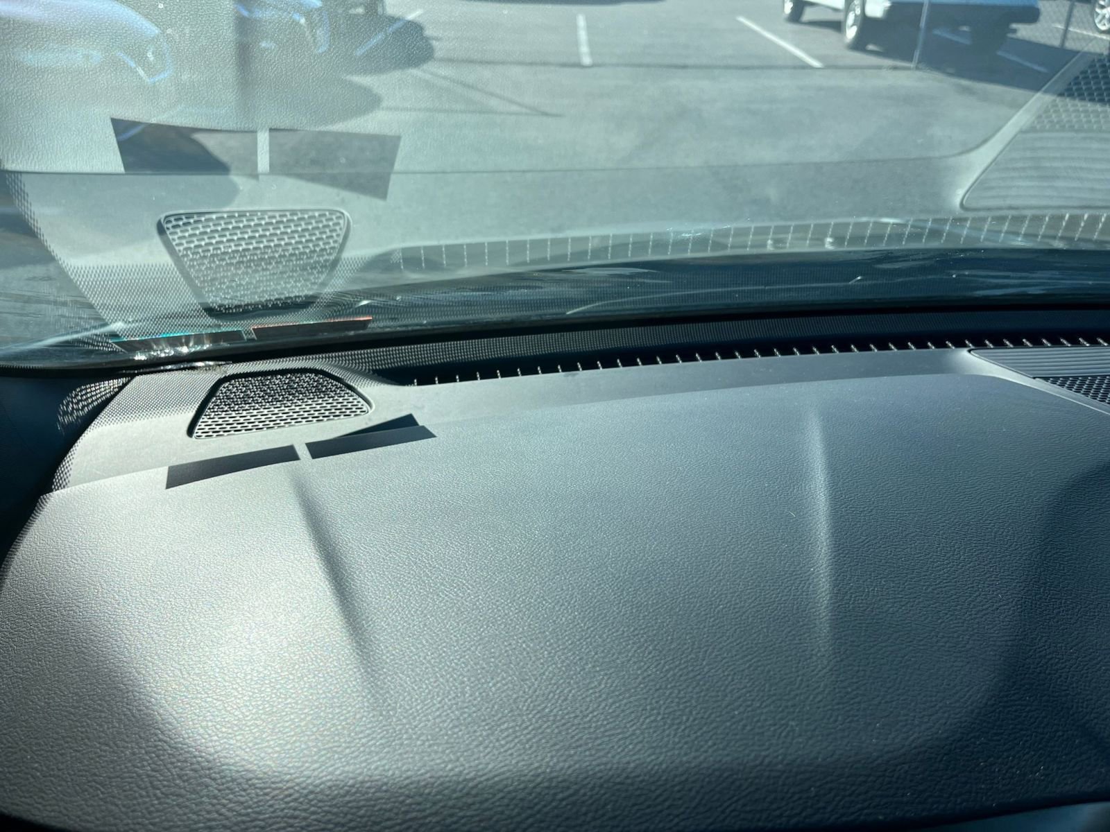 Thumbnail: 2025 Chrysler Pacifica - 34