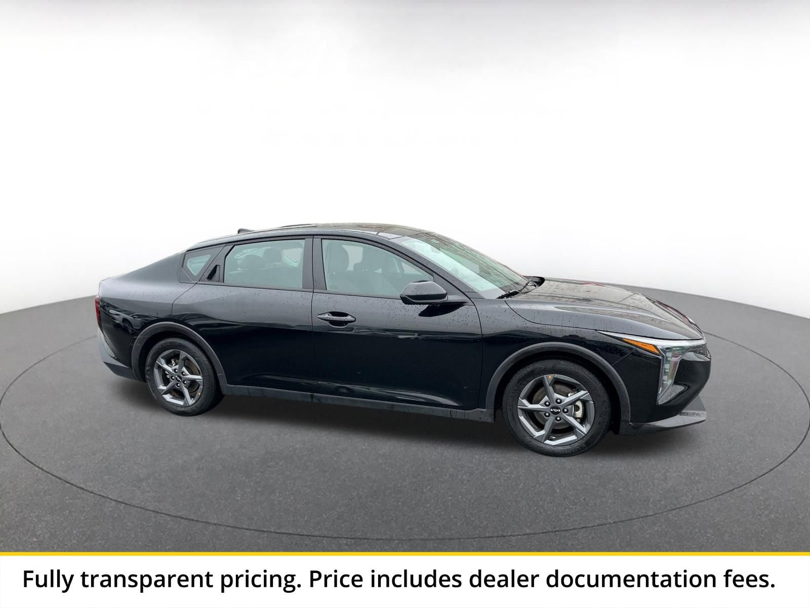 Thumbnail: 2025 Kia K4 - 1