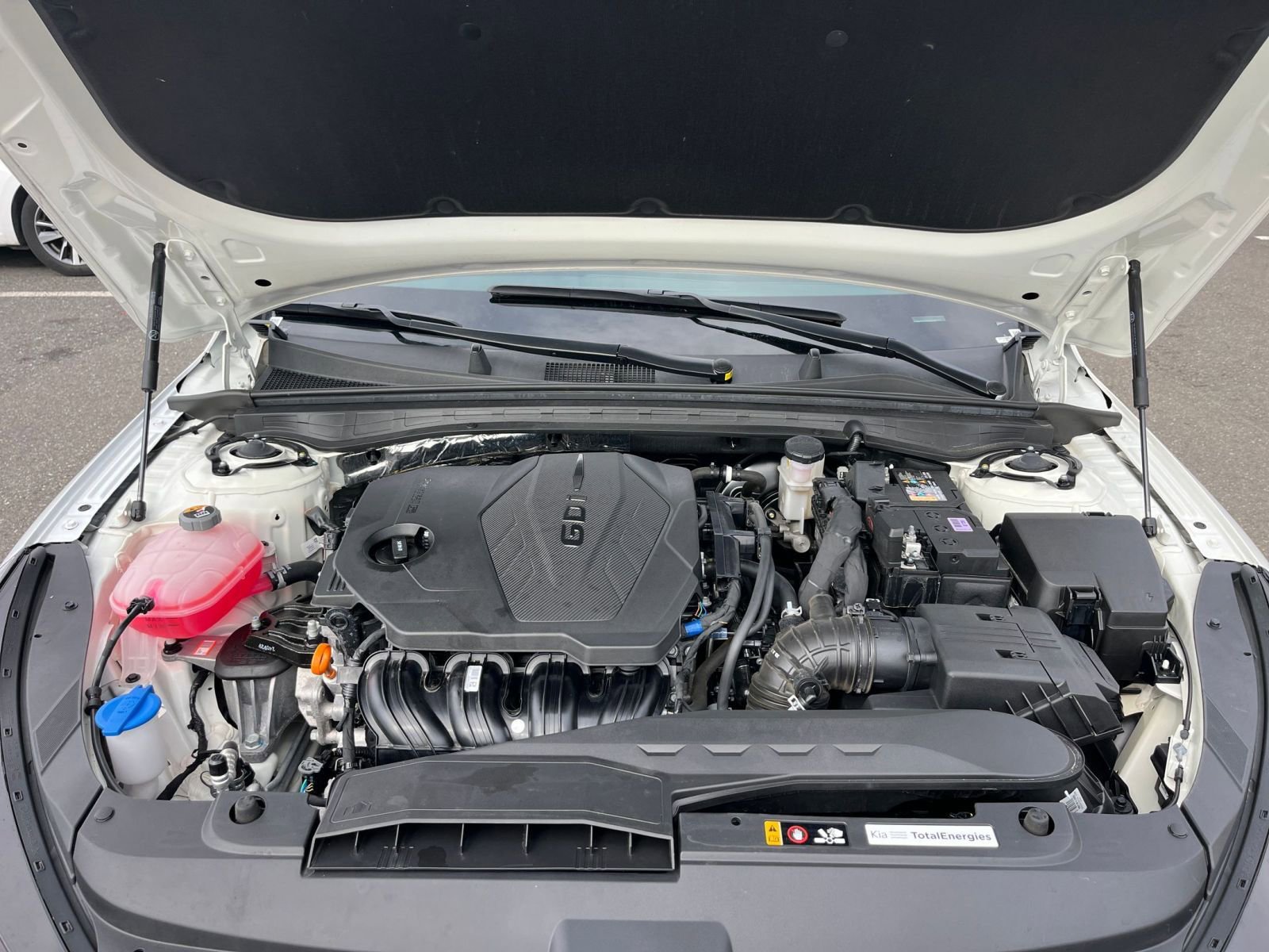 Thumbnail: 2025 Kia K5 - 32