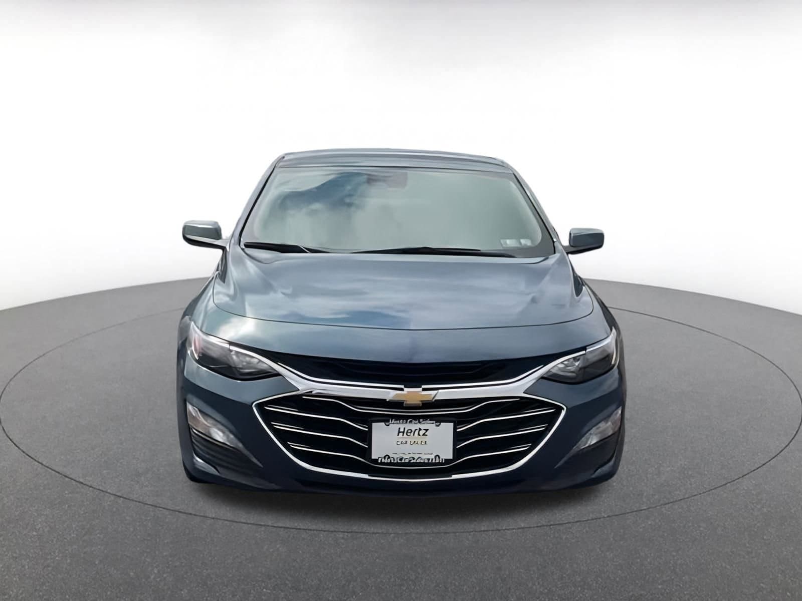 Thumbnail: 2024 Chevrolet Malibu - 4
