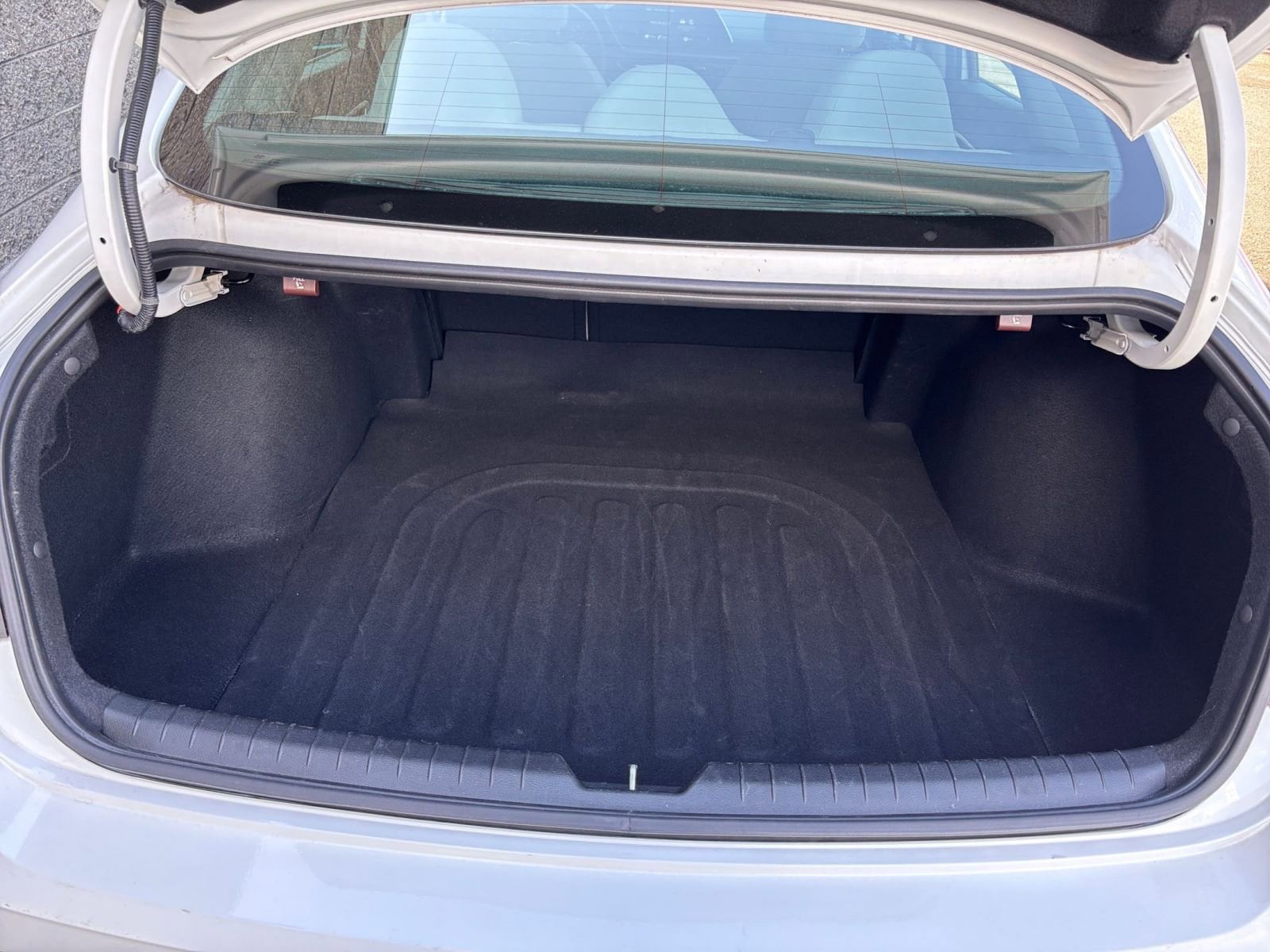 2023 Hyundai Sonata SE 31