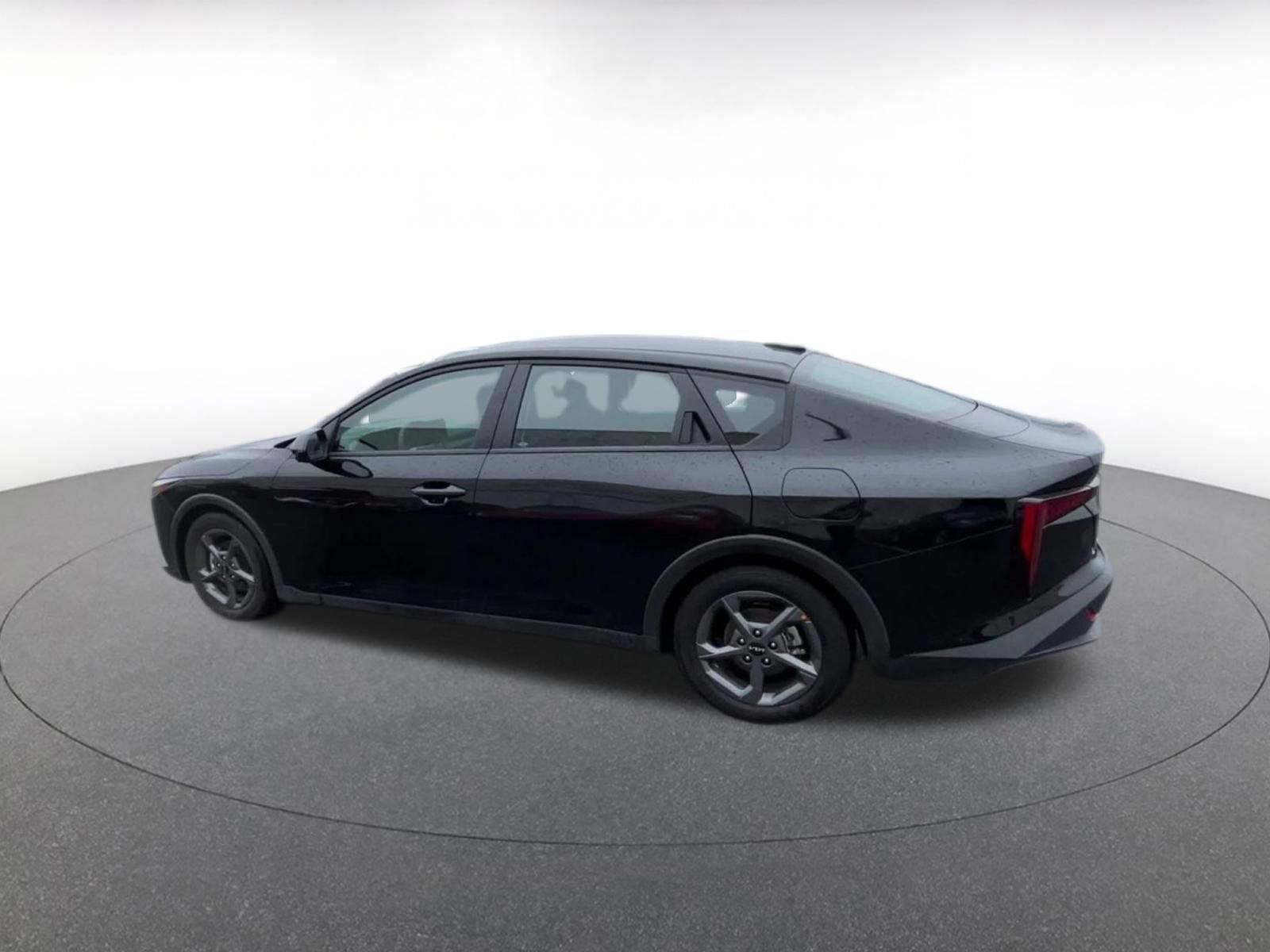 Thumbnail: 2025 Kia K4 - 10