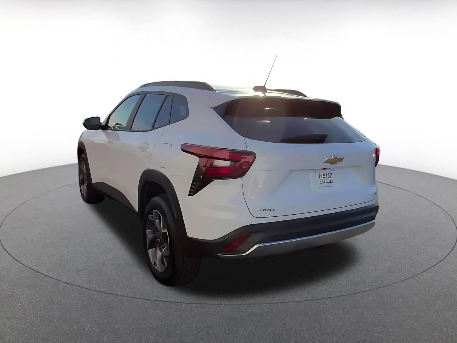 Thumbnail: 2025 Chevrolet Trax - 11