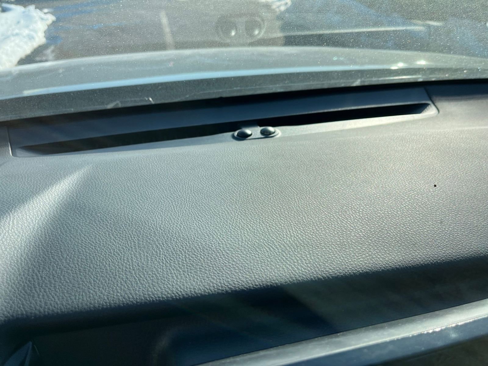 Thumbnail: 2025 Toyota Camry - 17