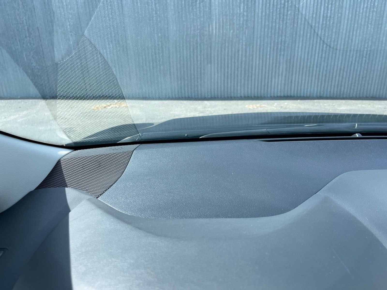 Thumbnail: 2025 Toyota Corolla - 33