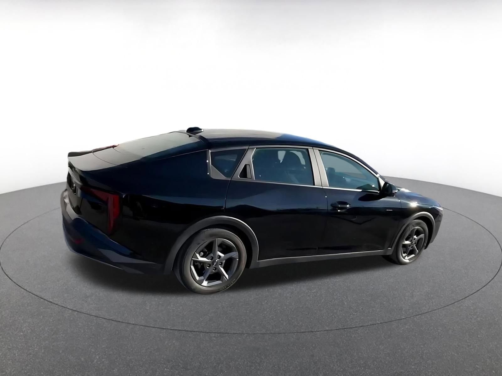 Thumbnail: 2025 Kia K4 - 29