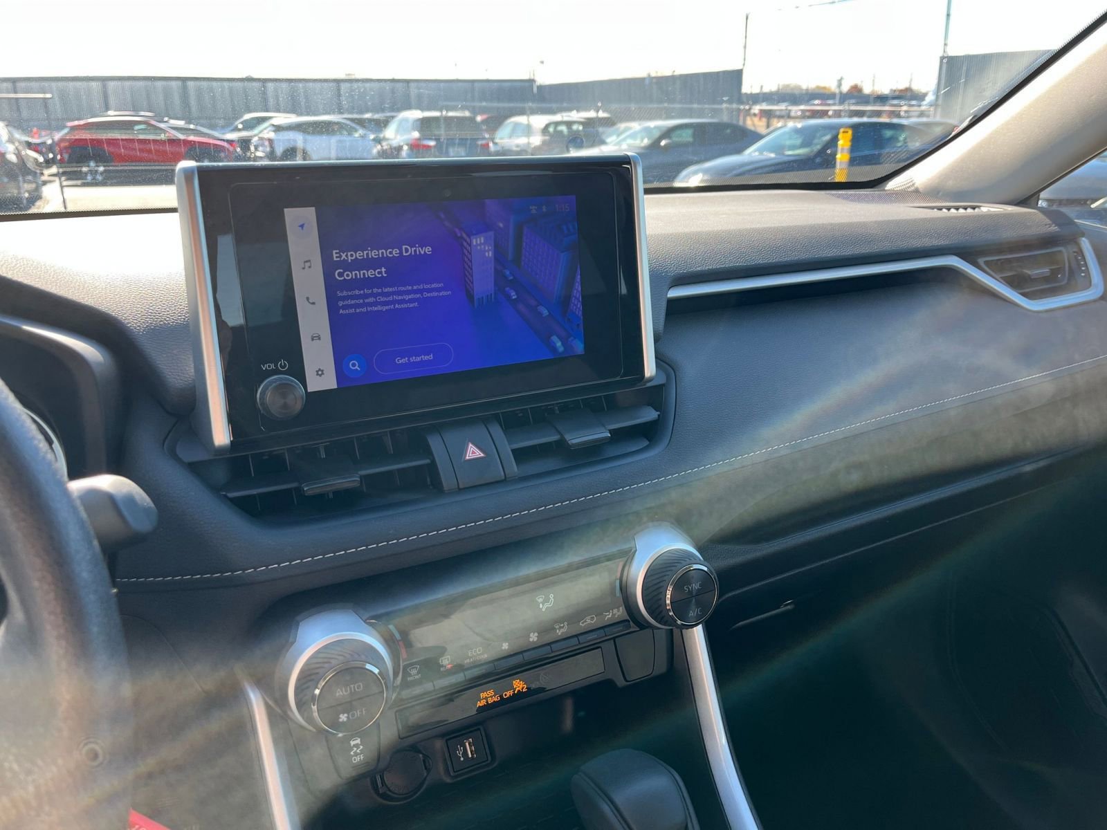 Thumbnail: 2025 Toyota RAV4 - 21