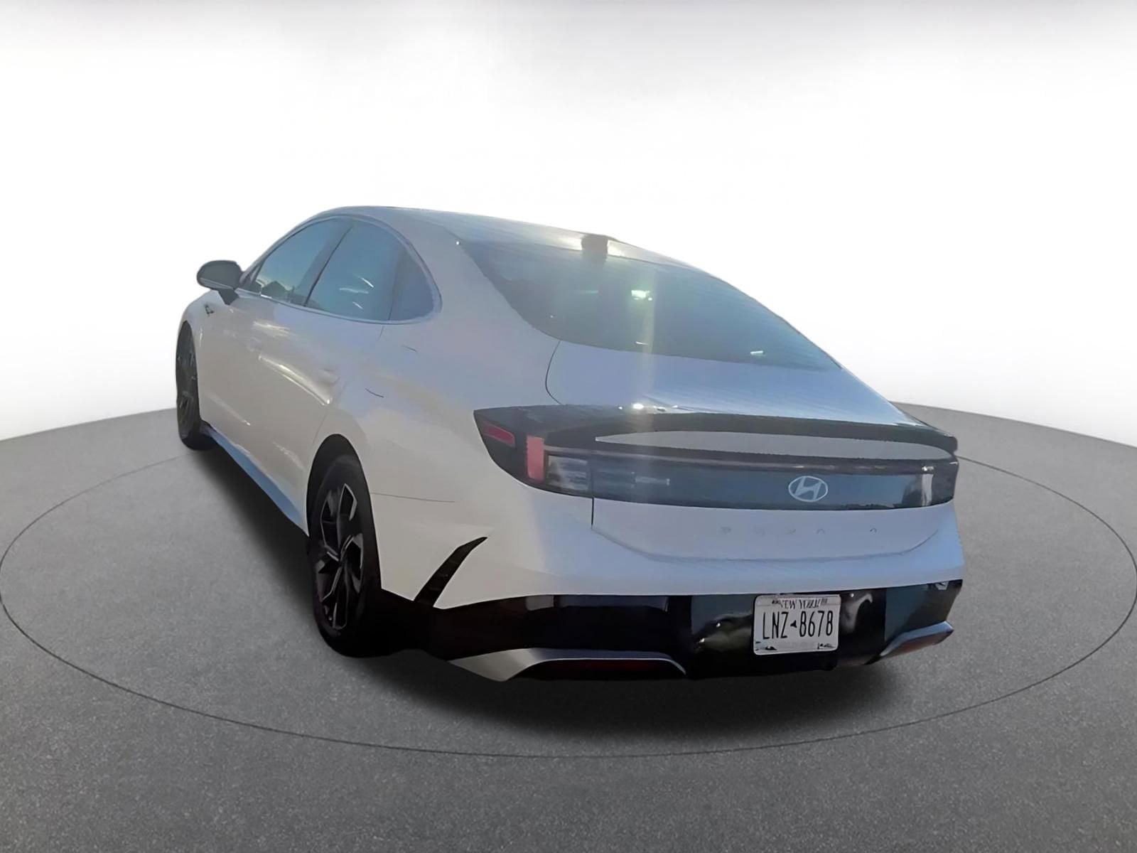 Thumbnail: 2025 Hyundai Sonata - 4