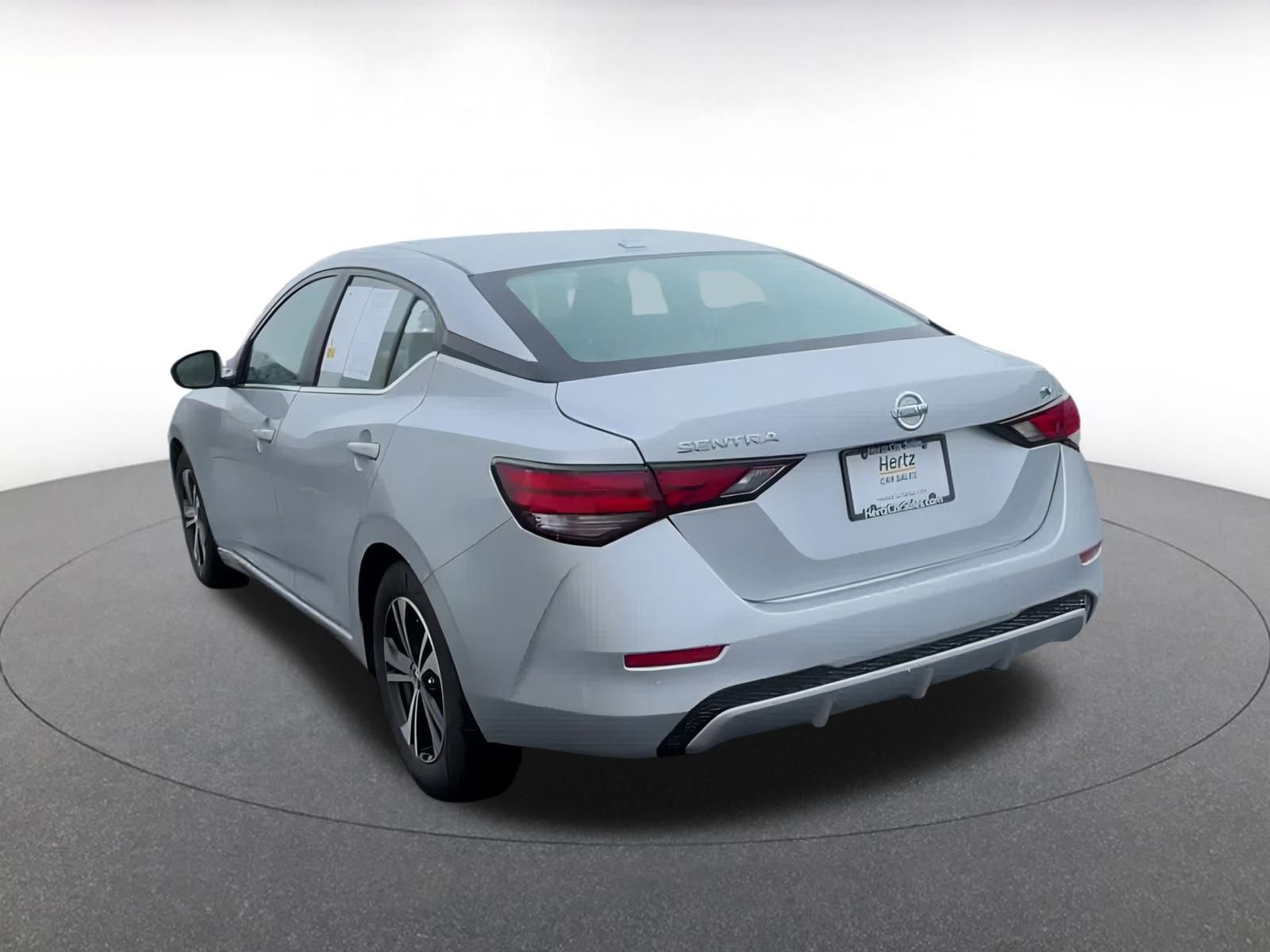 Thumbnail: 2023 Nissan Sentra - 11